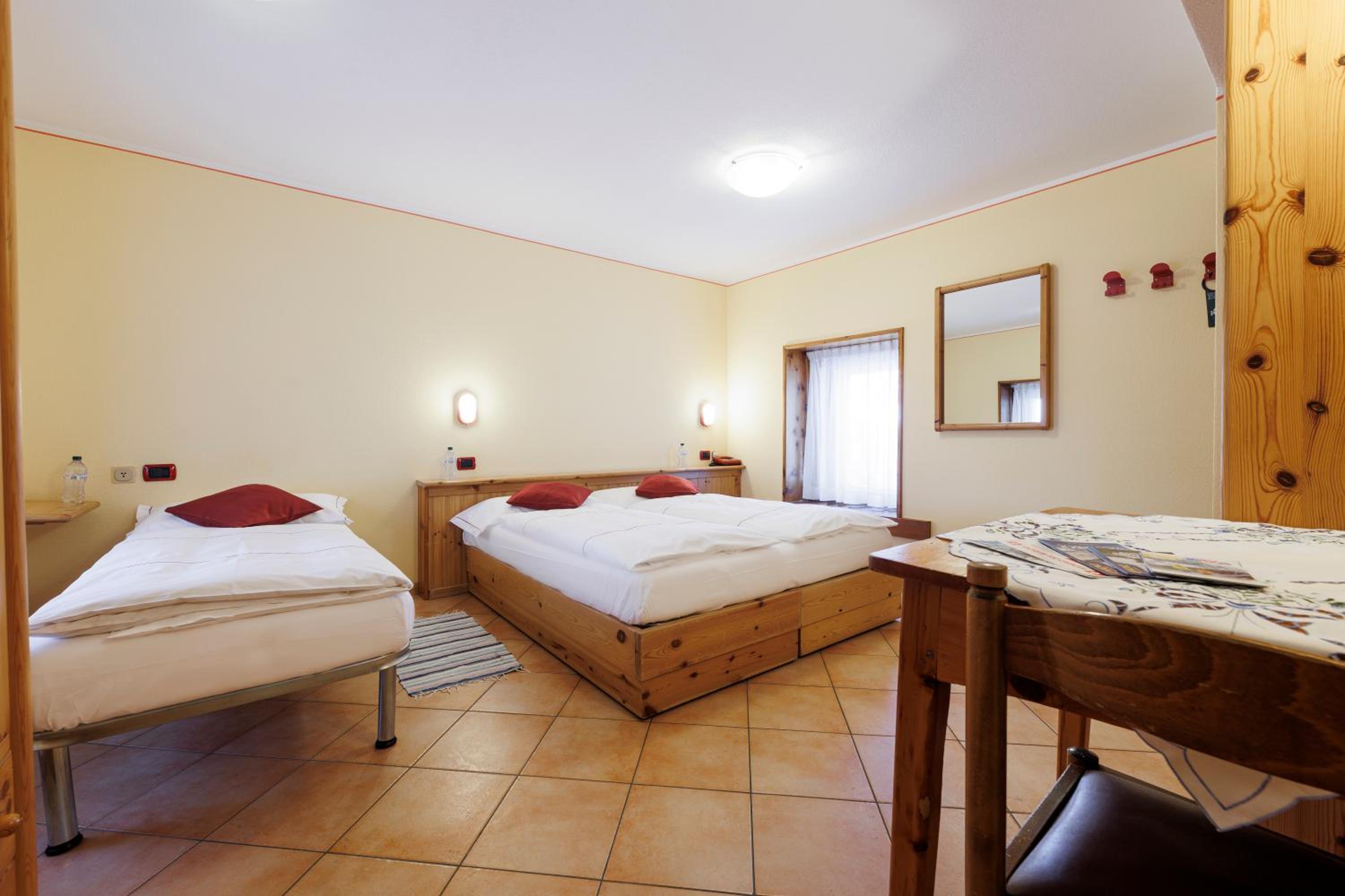 Triple Room