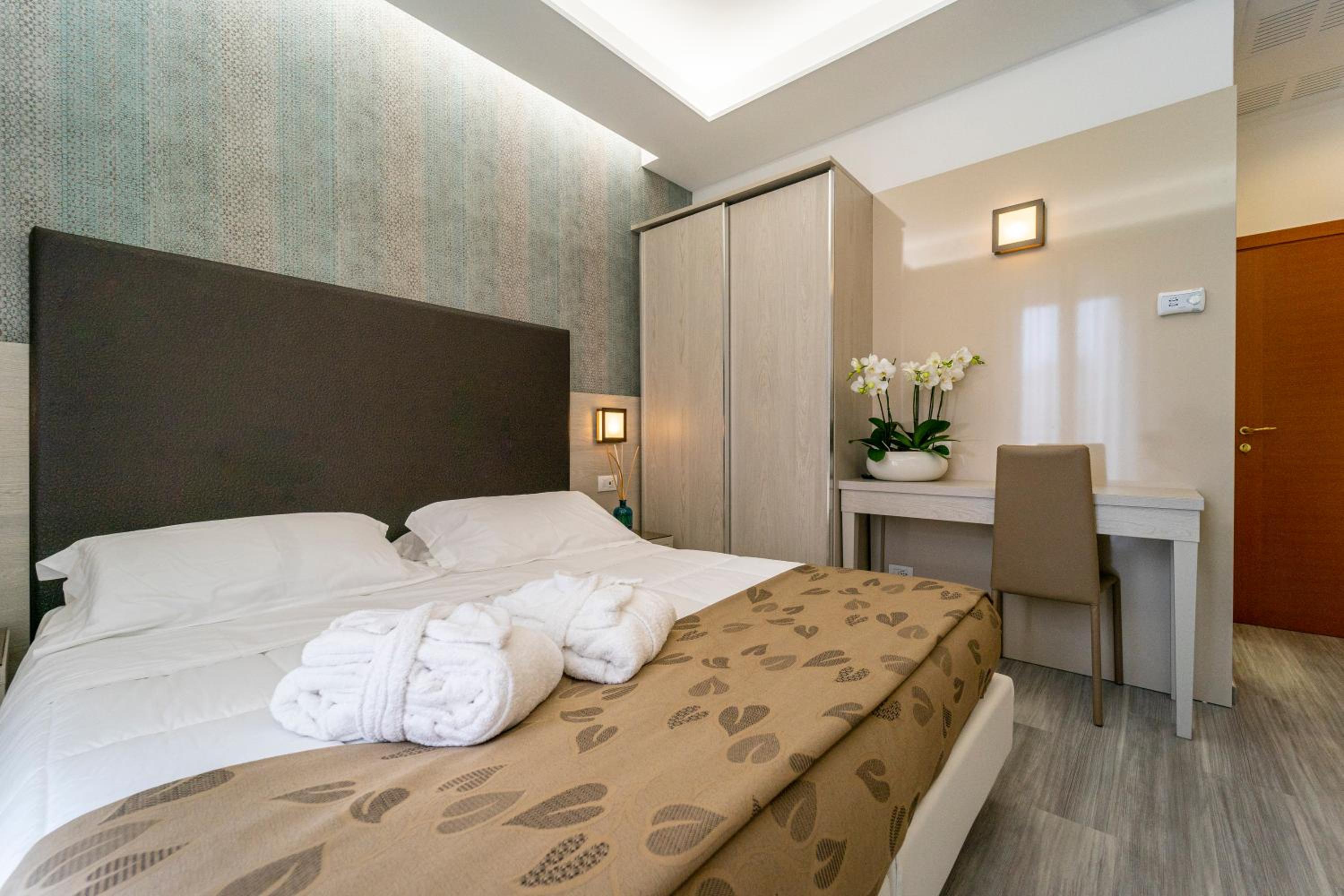 Superior Double Room - Photo 34