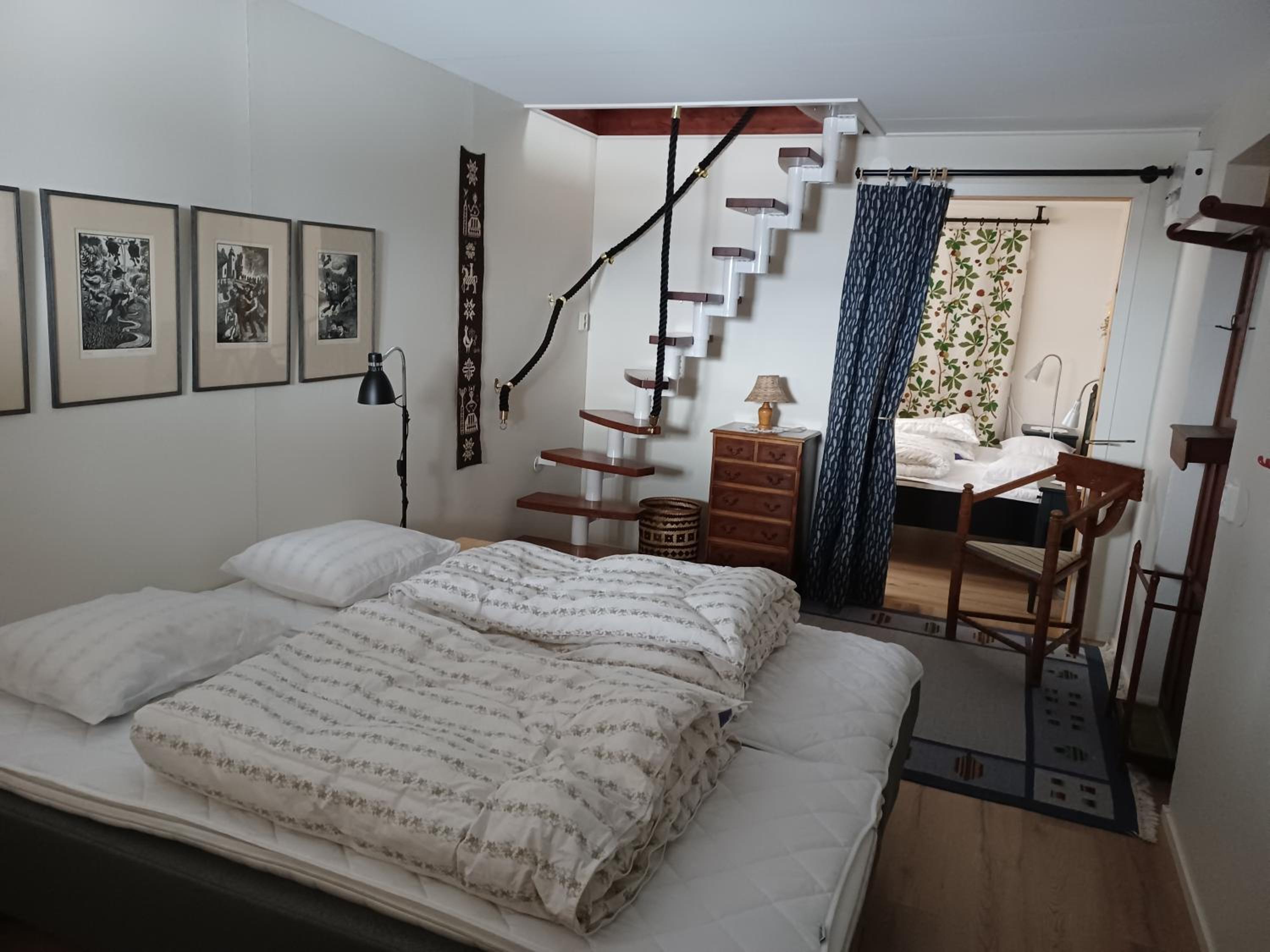 Apartment - Split Level photo 3