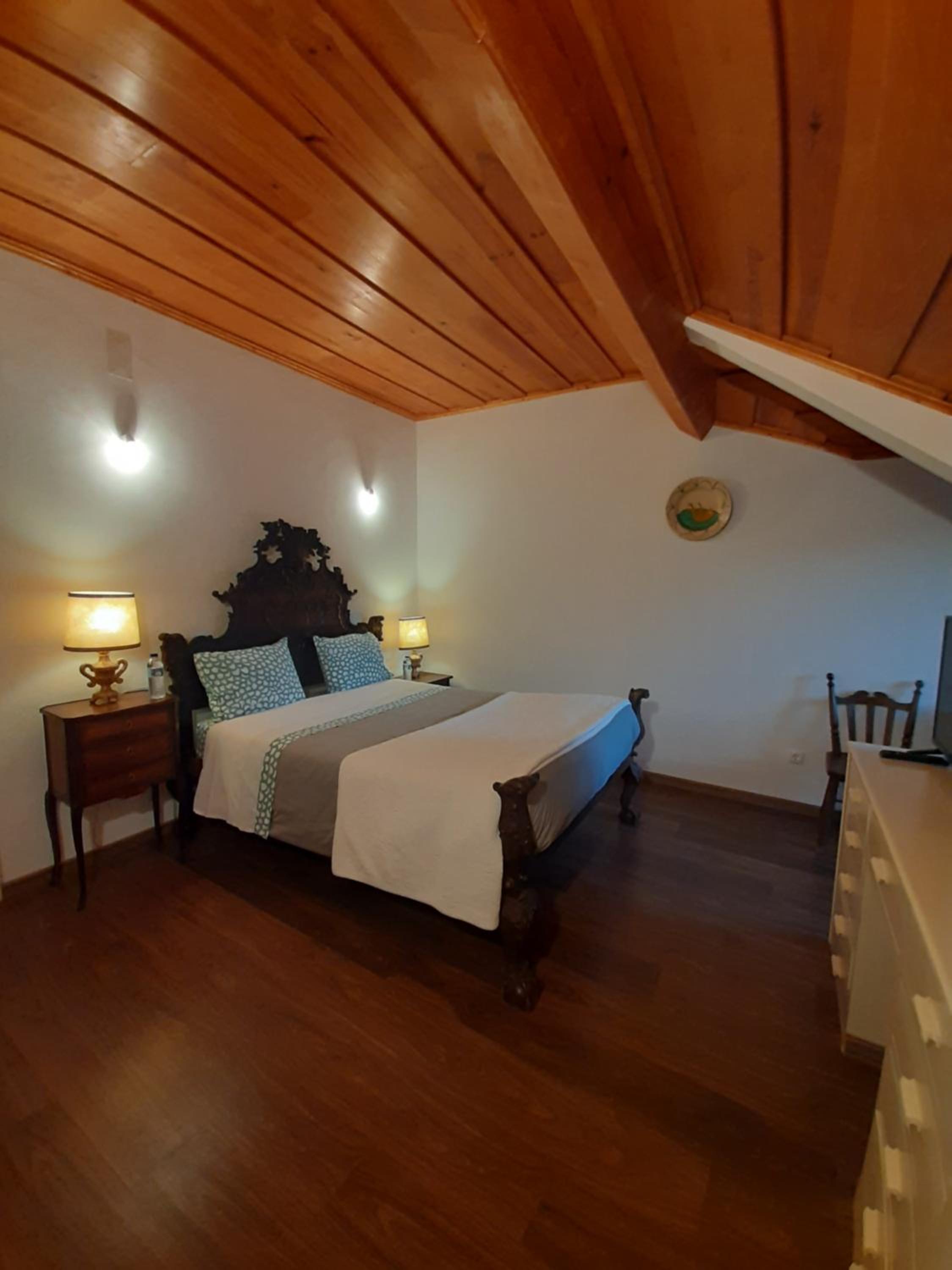 Queen Room photo 1