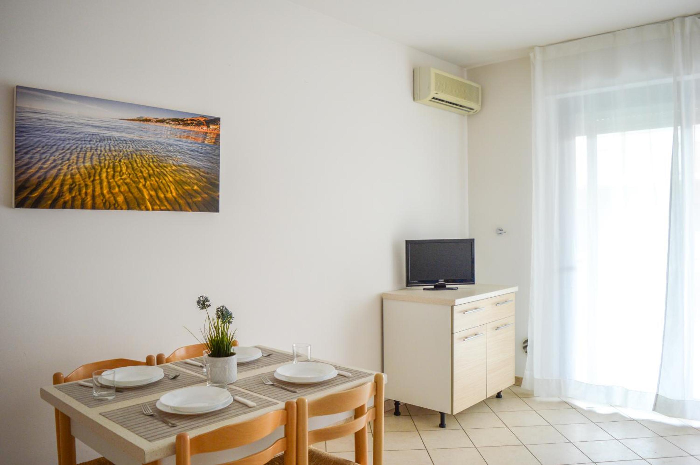 Apartment With Terrace photo 3