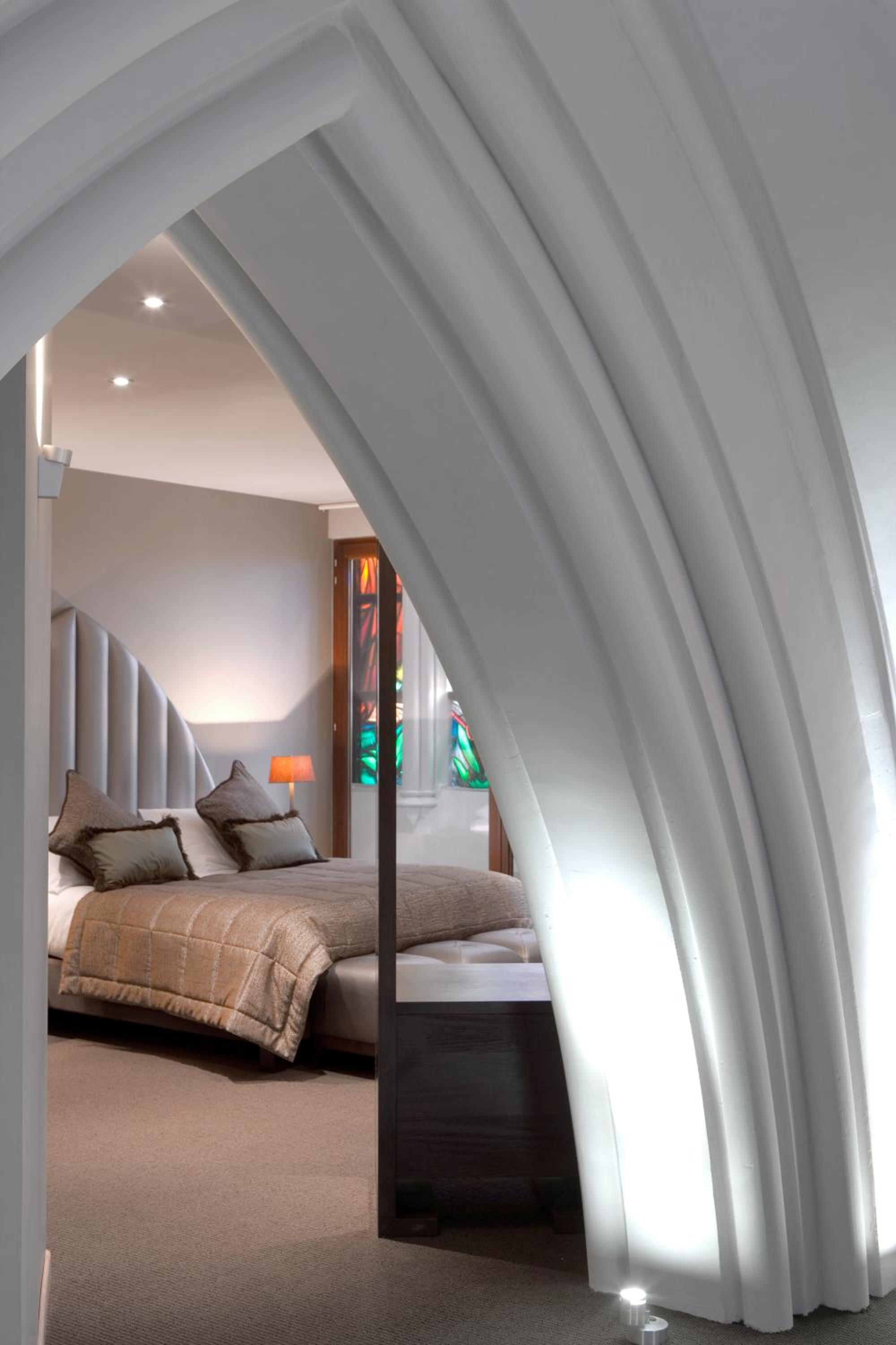 Junior Suite in Church area - Photo 4