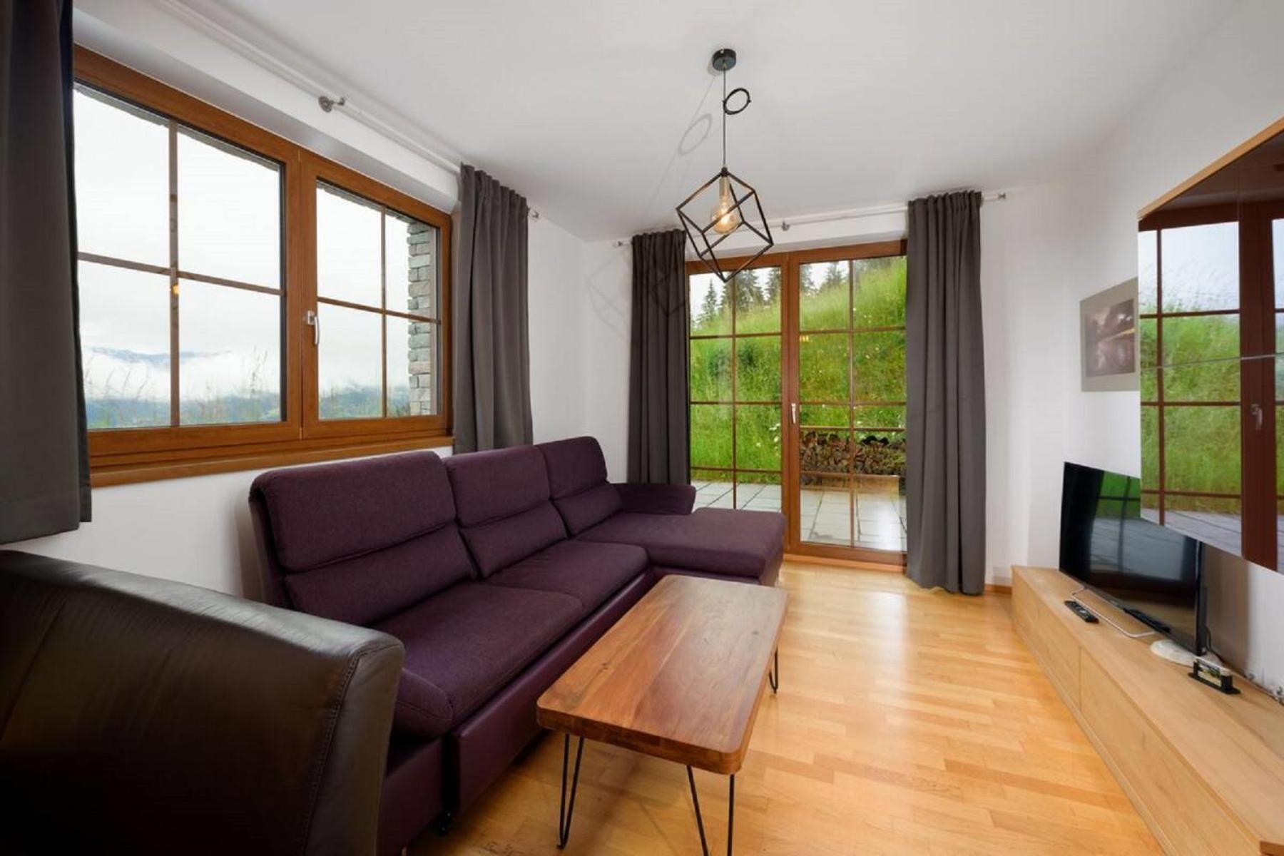 Two-Bedroom Apartment with Terrace photo 2