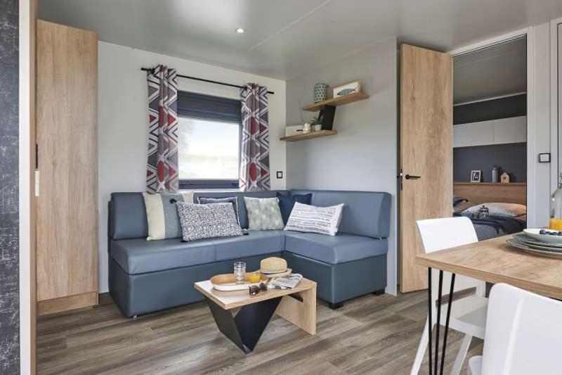 Premium Mobile Home - 2 Bedrooms - 4 People photo 2