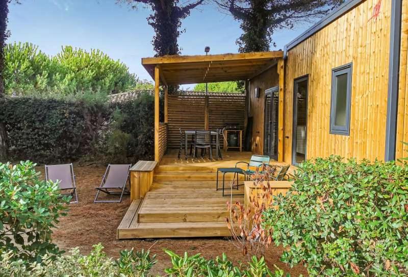 Premium Mobile Home - 2 Bedrooms - 4 People photo 1