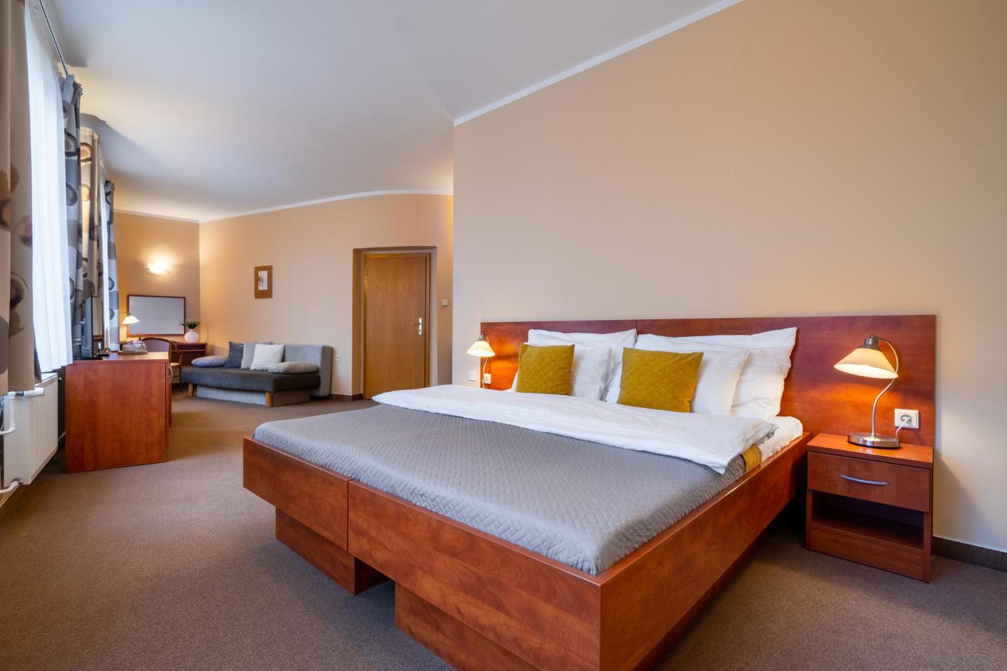 Double or Twin Room with Extra Bed