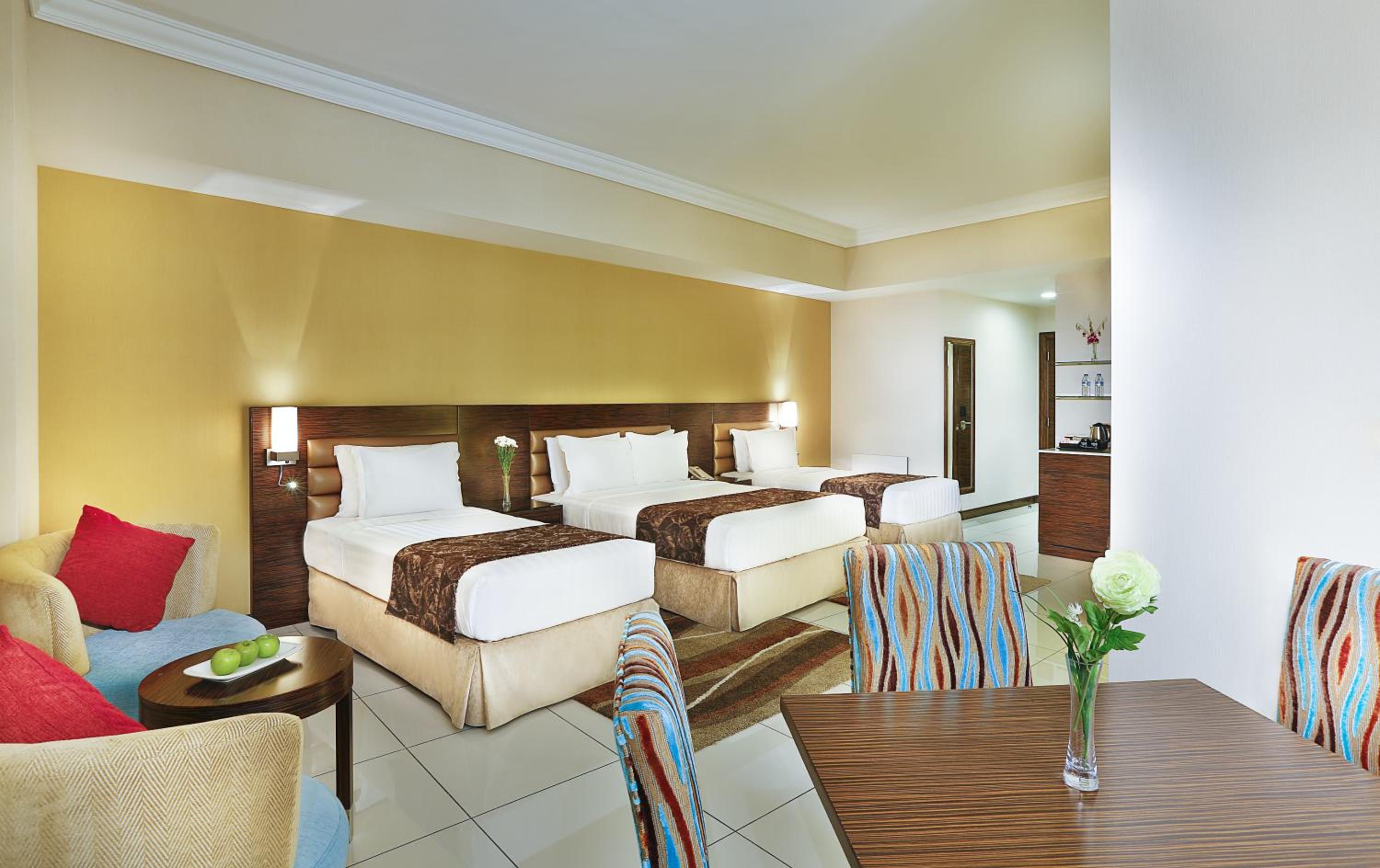 Deluxe Triple Room photo 2