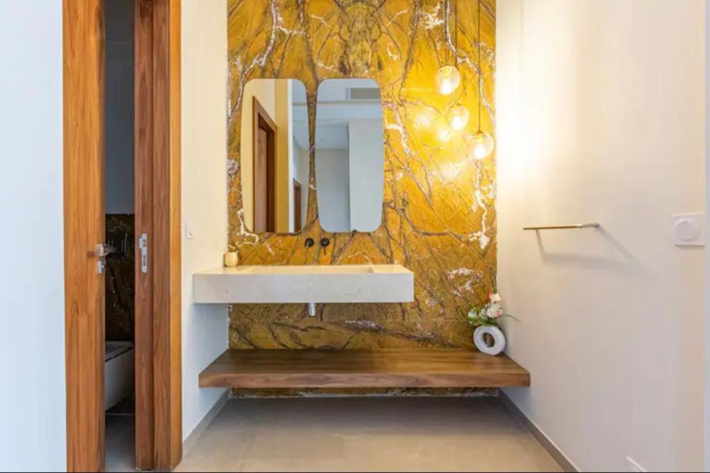 Villa - Photo 11