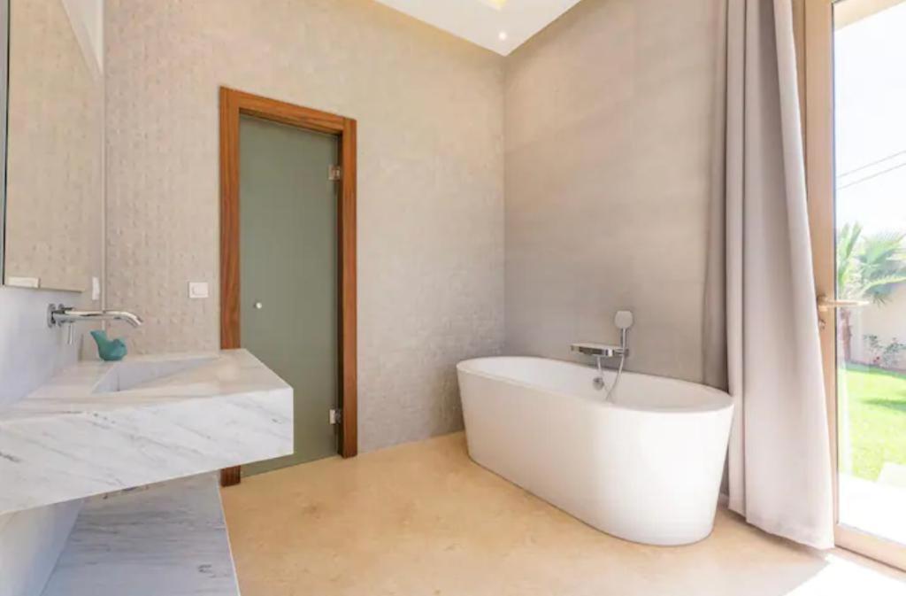 Villa - Photo 29