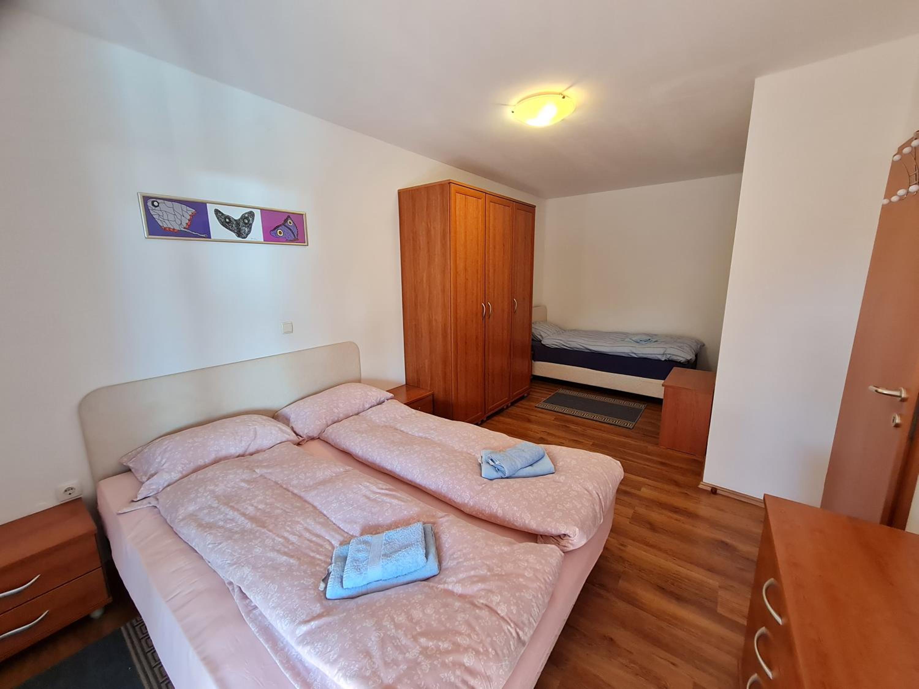 One-Bedroom Apartment with Terrace and Sea View
