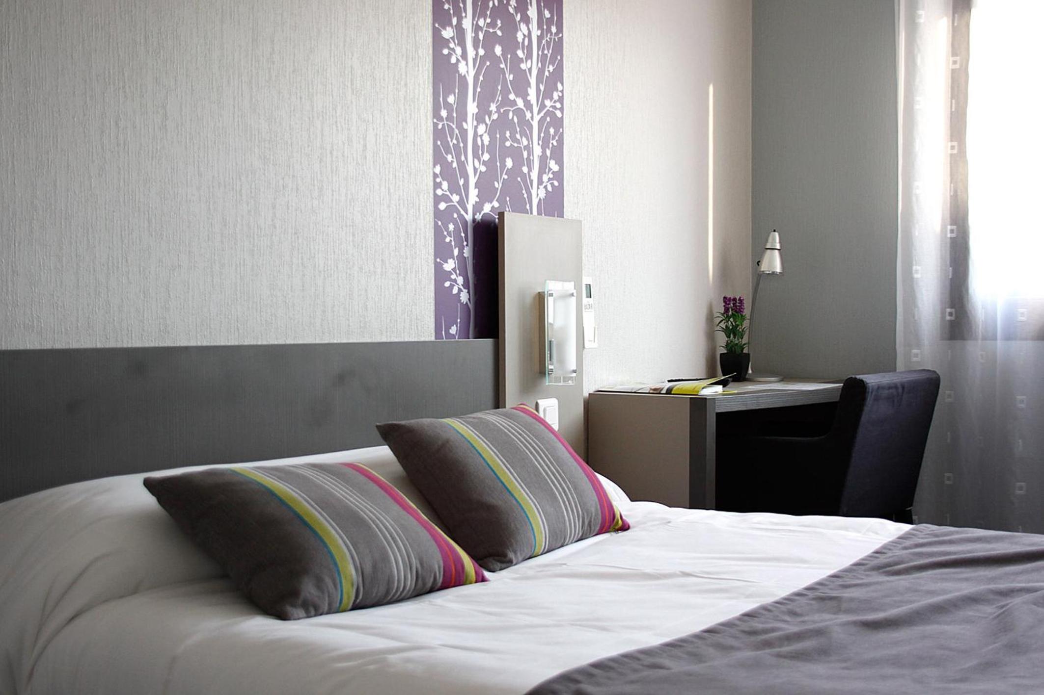 Standard Double Room - Photo 4