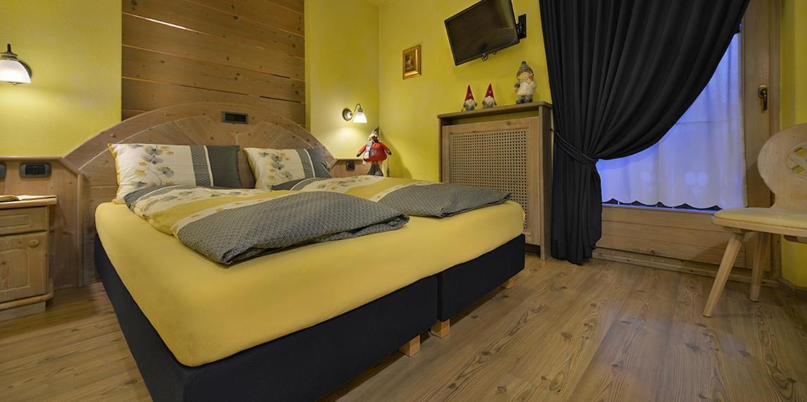 Double or Twin Room with Balcony - Photo 75