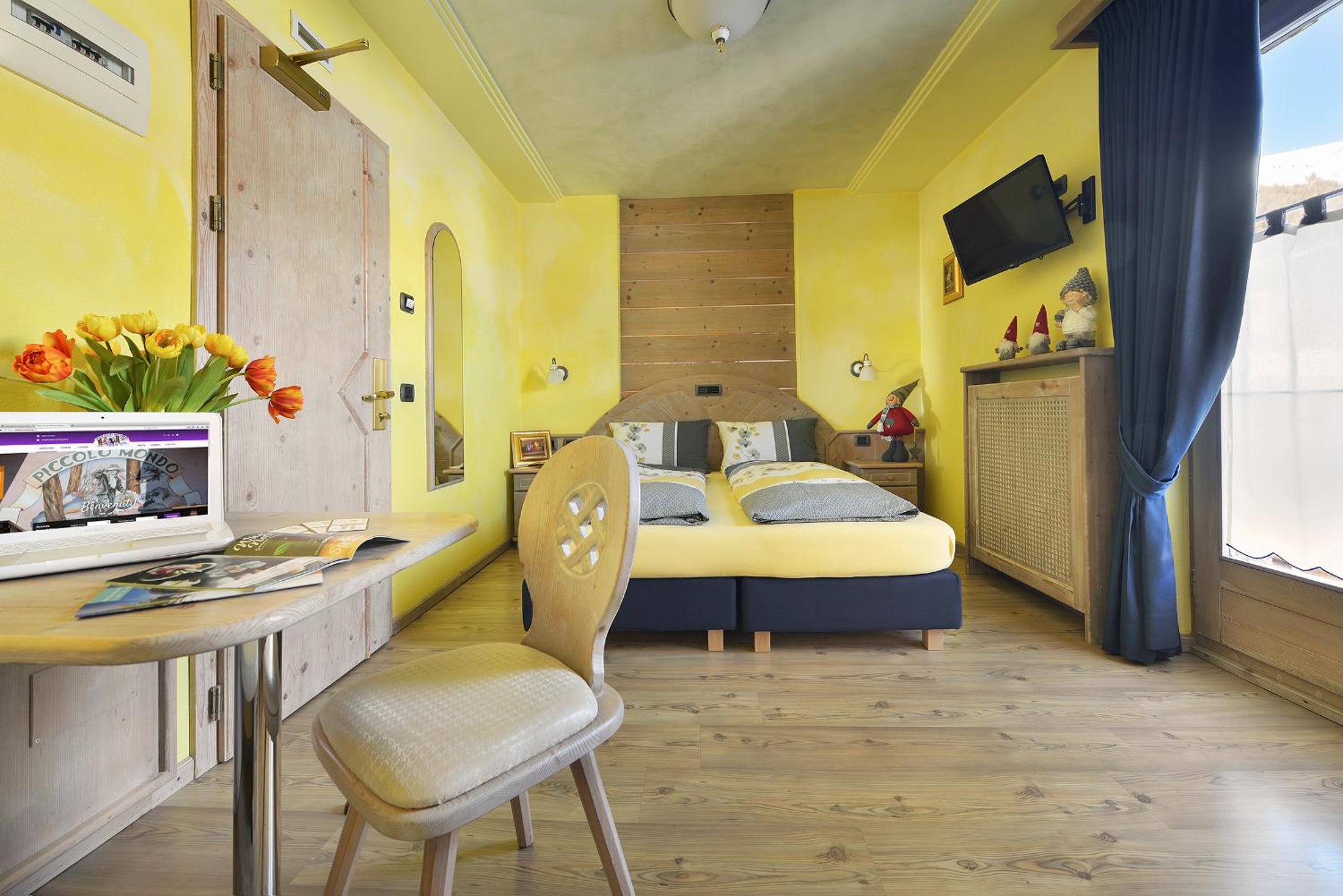 Double or Twin Room with Balcony - Photo 26