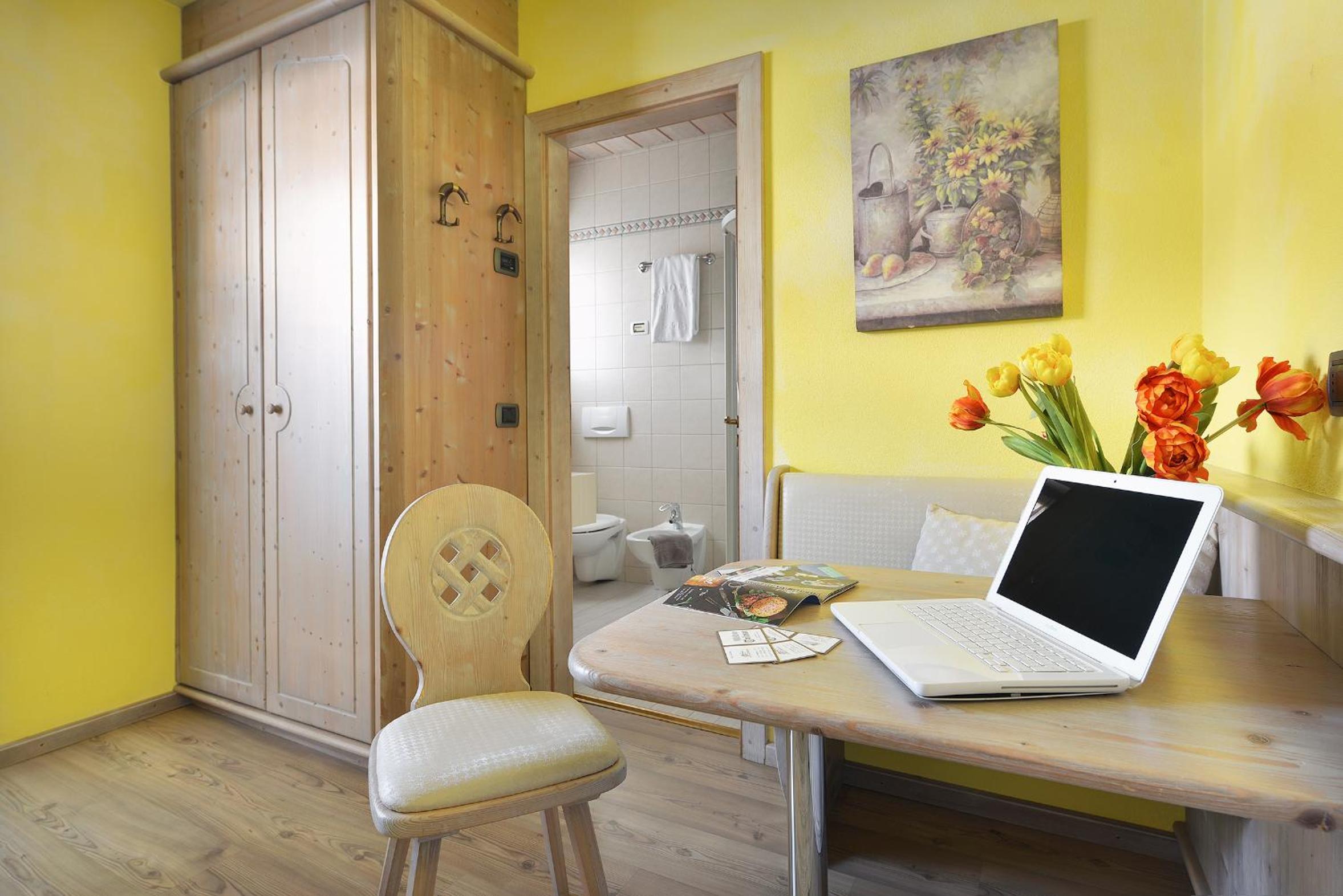 Superior Double or Twin Room - Photo 7