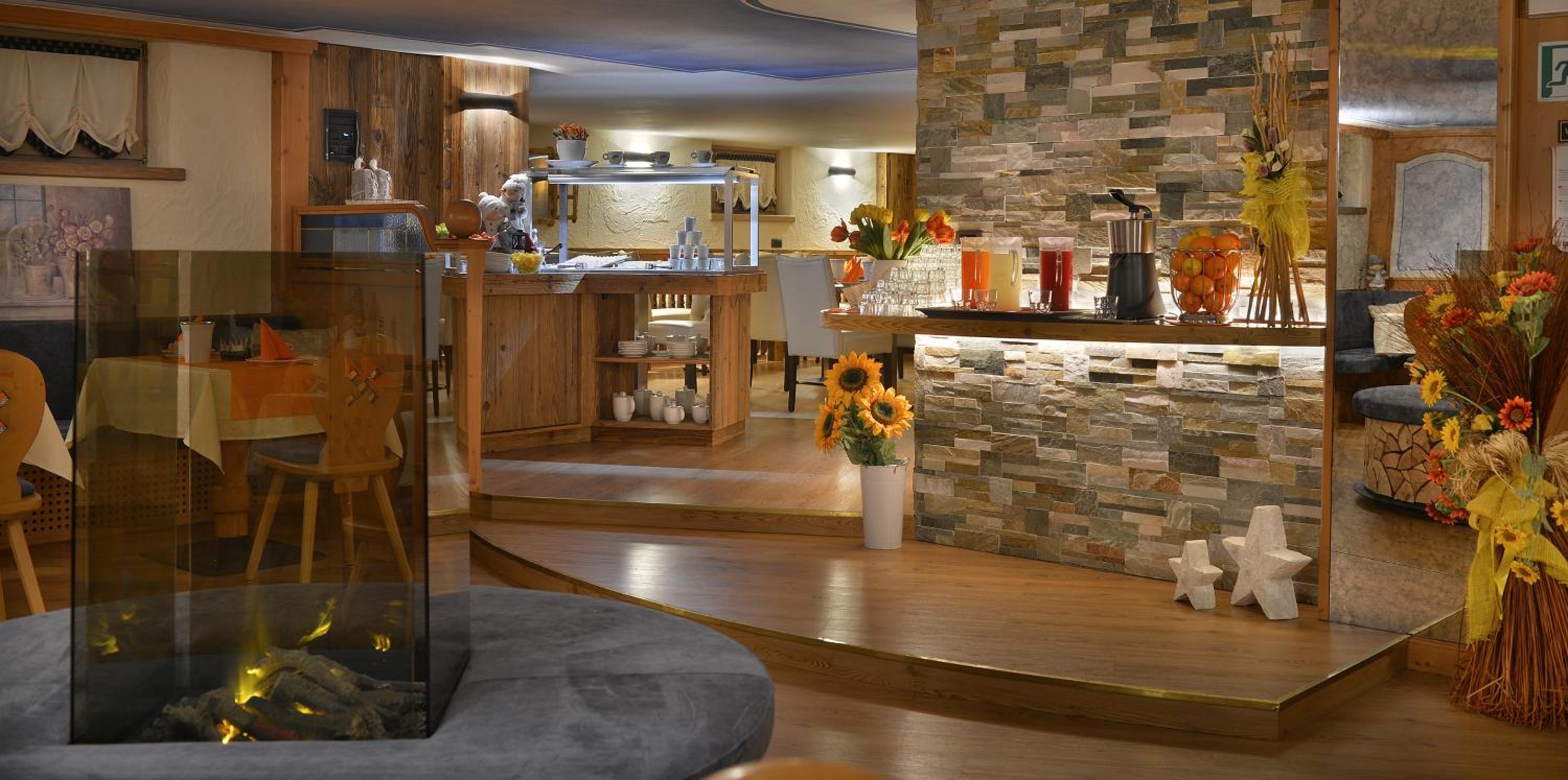 Superior Double or Twin Room - Photo 11