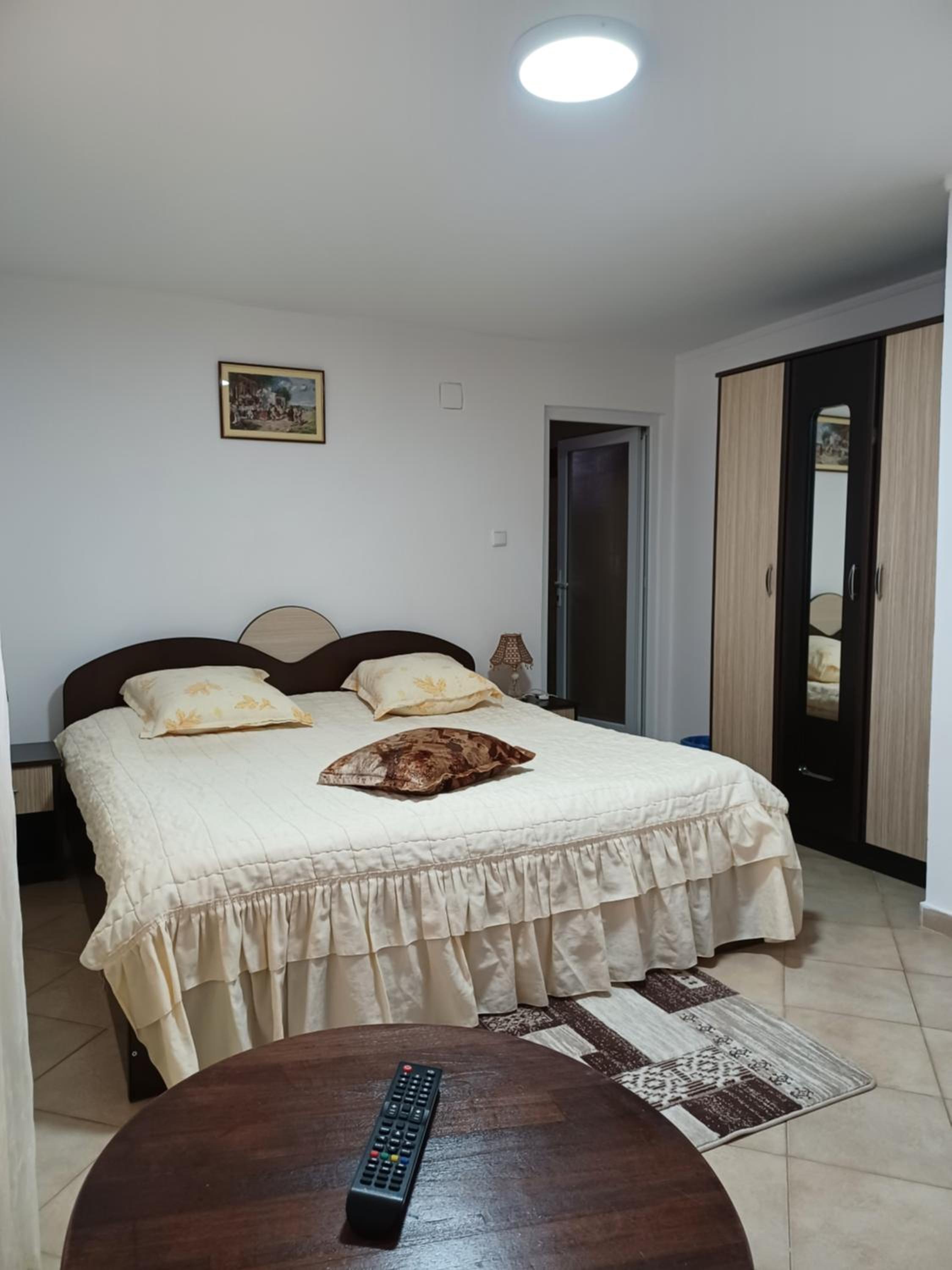 Double Room with Private Bathroom photo 3