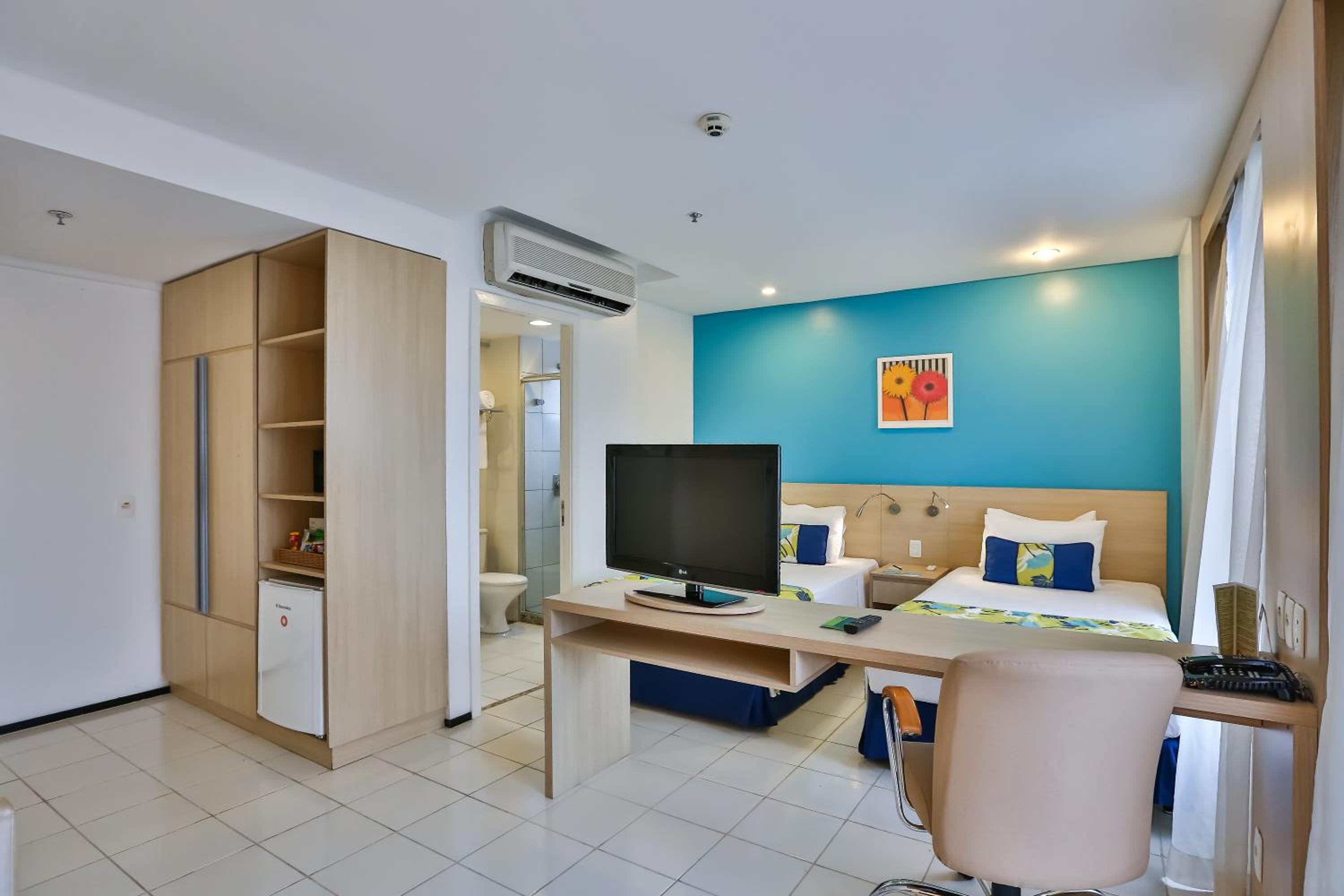Superior Twin Room - Photo 1
