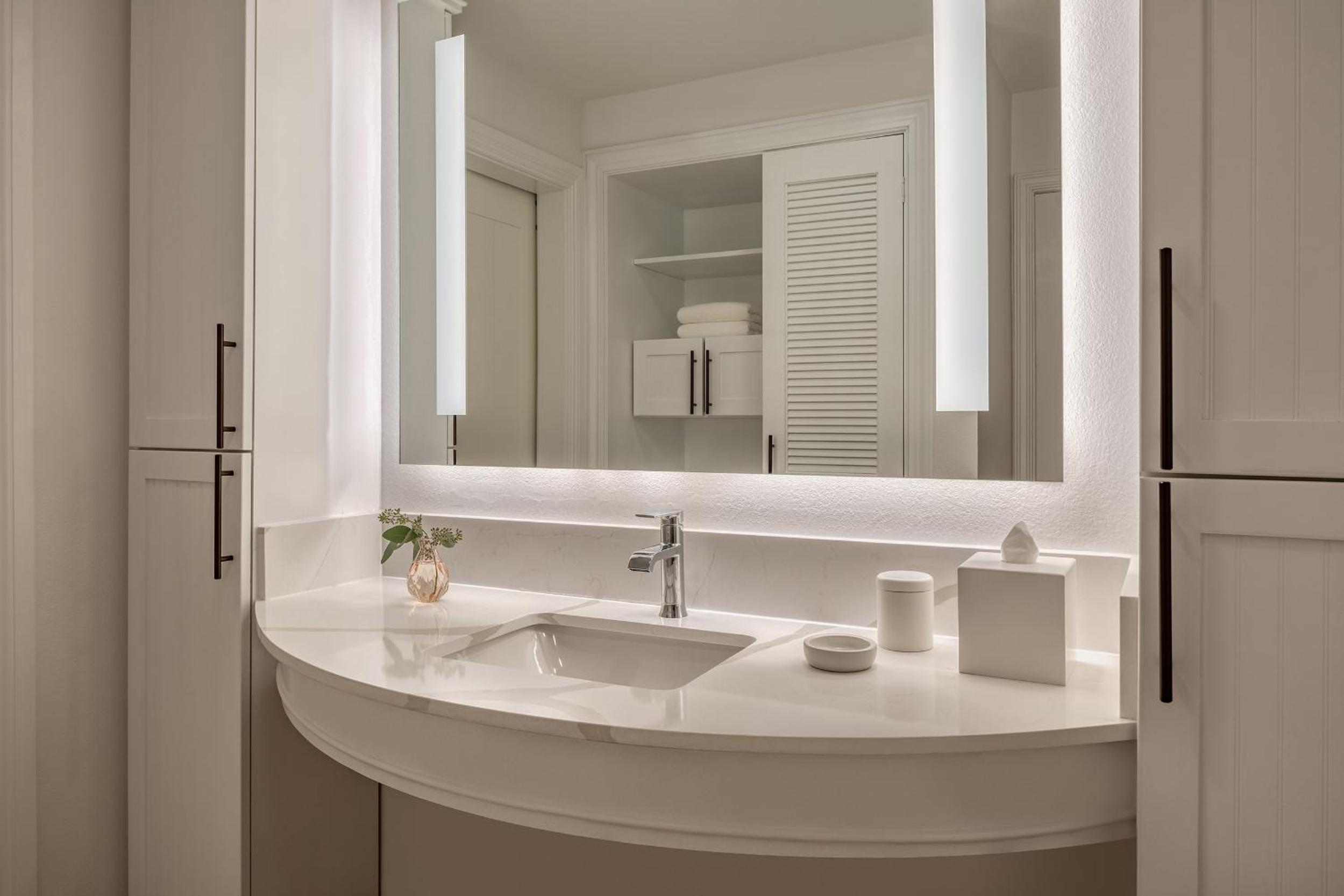 One-Bedroom Suite