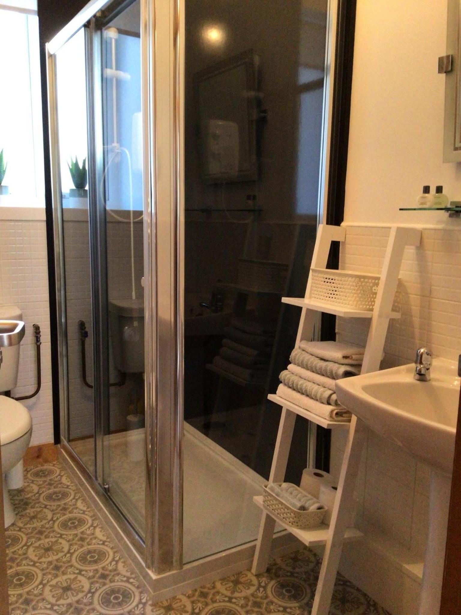 One-Bedroom Apartment - Photo 13