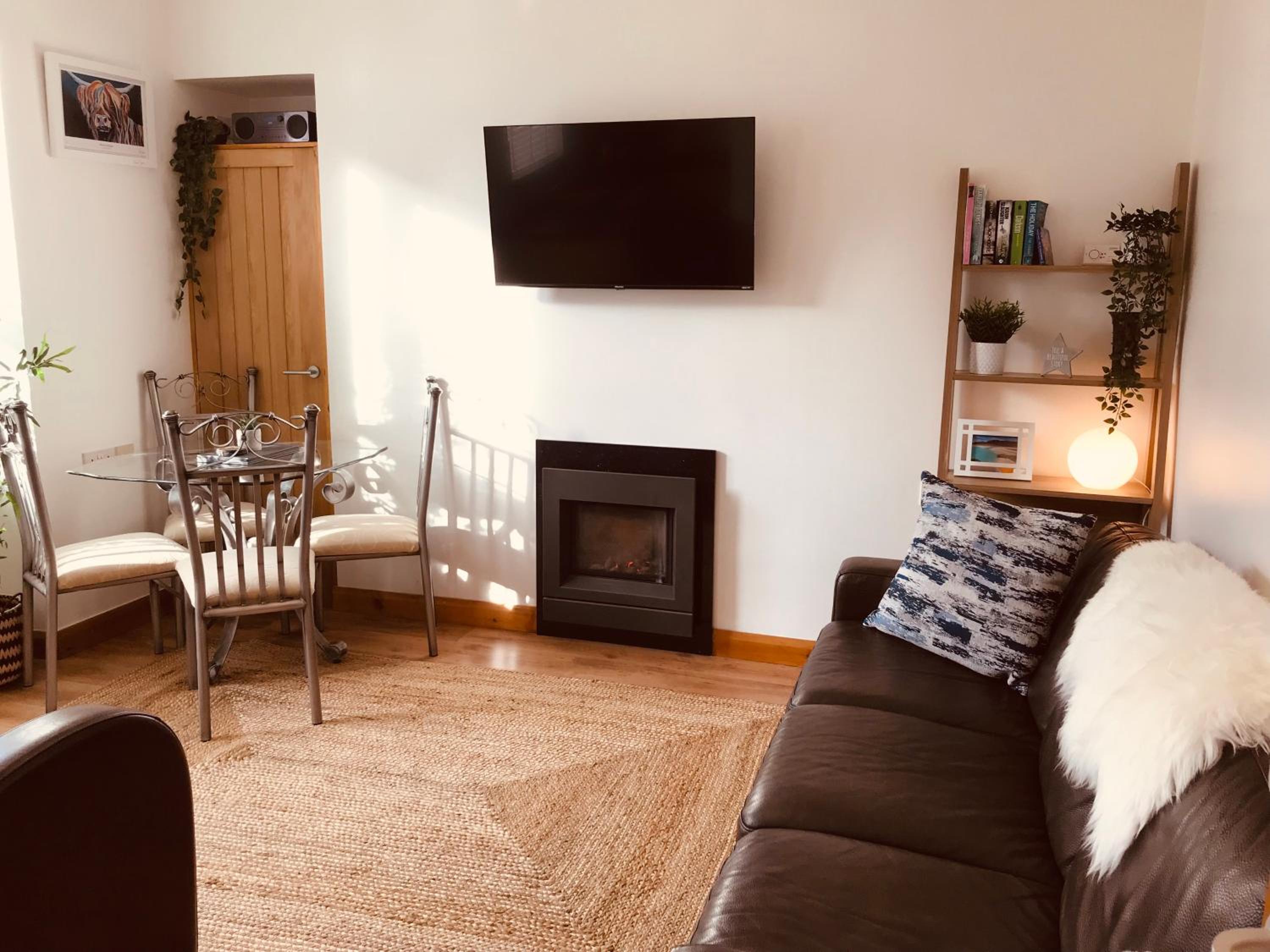 One-Bedroom Apartment - Photo 10