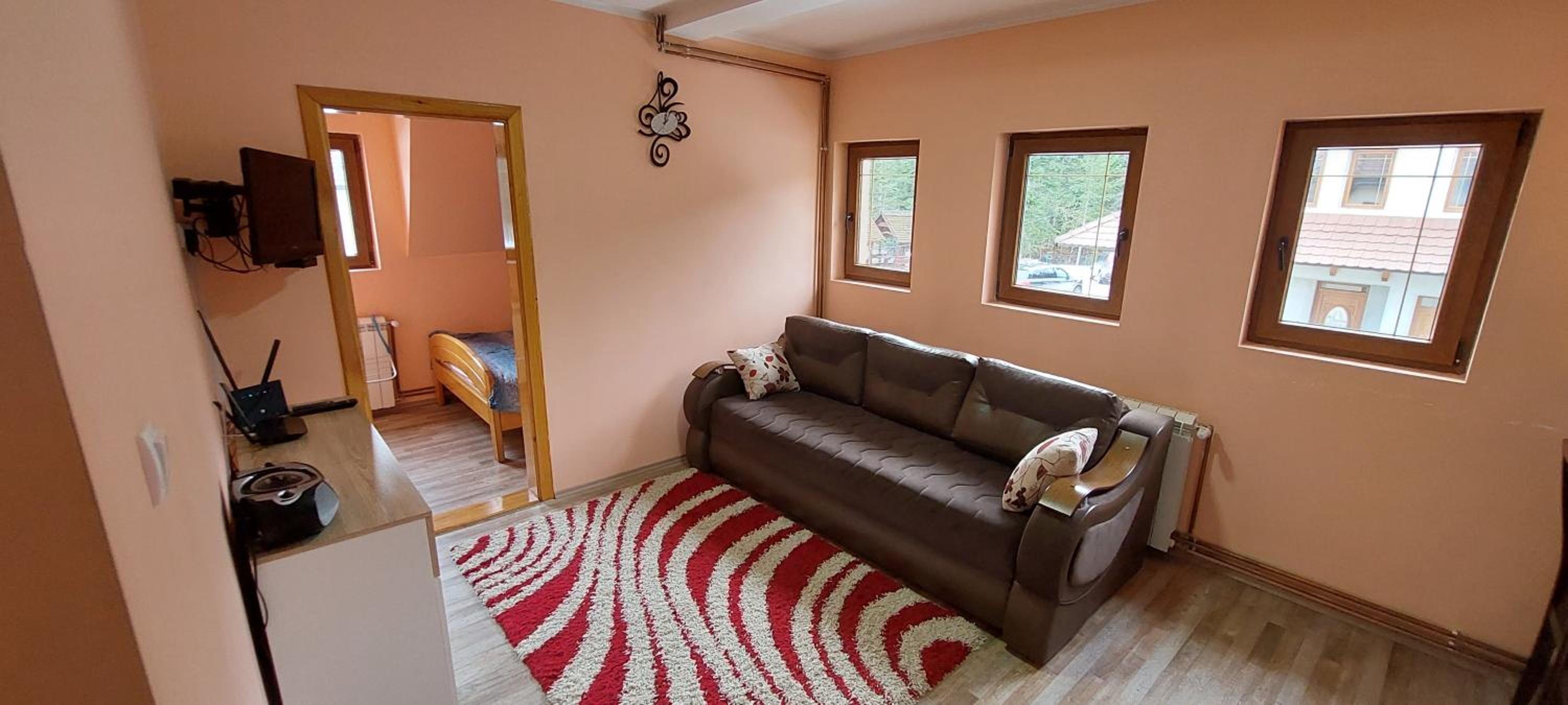 Apartment photo 1