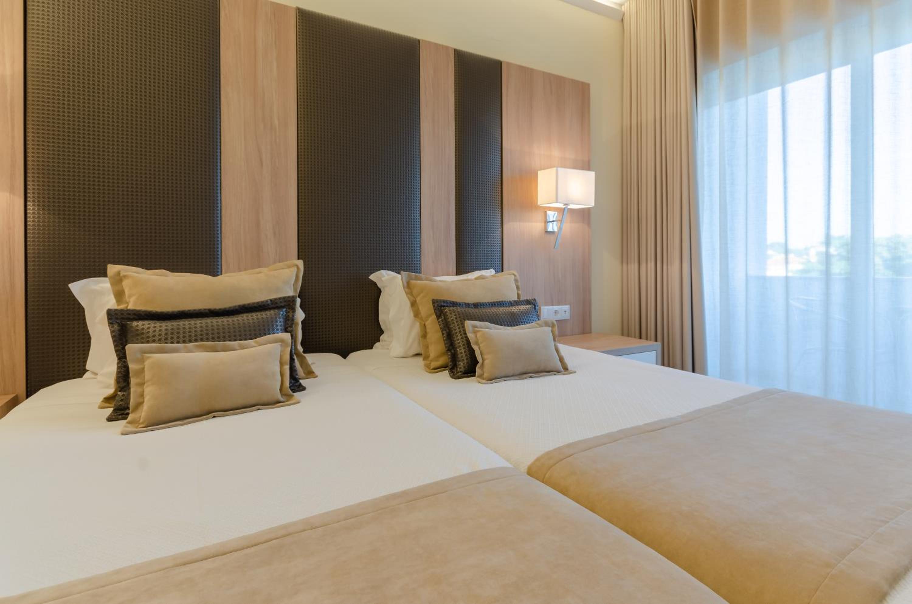 Superior Twin Room photo 2