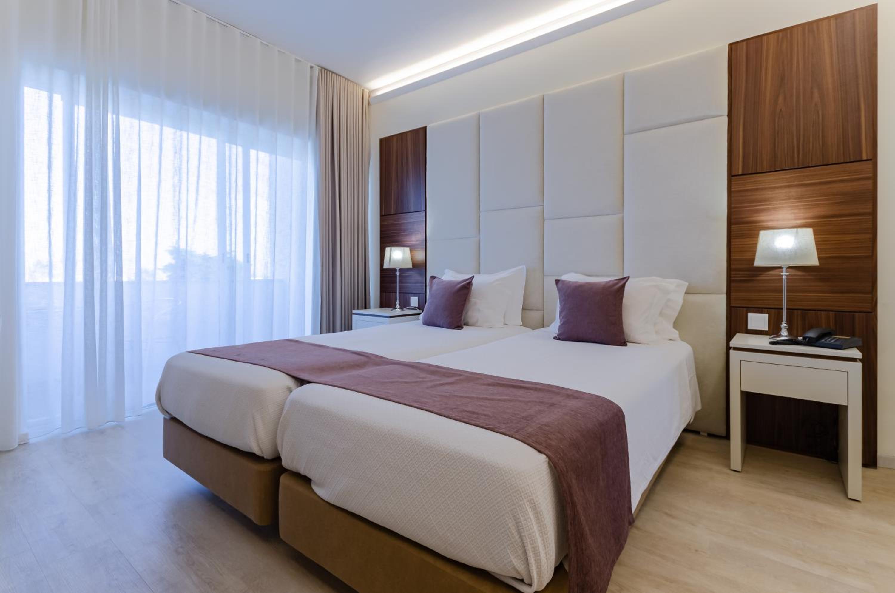 Superior Double Room with Pool View photo 3