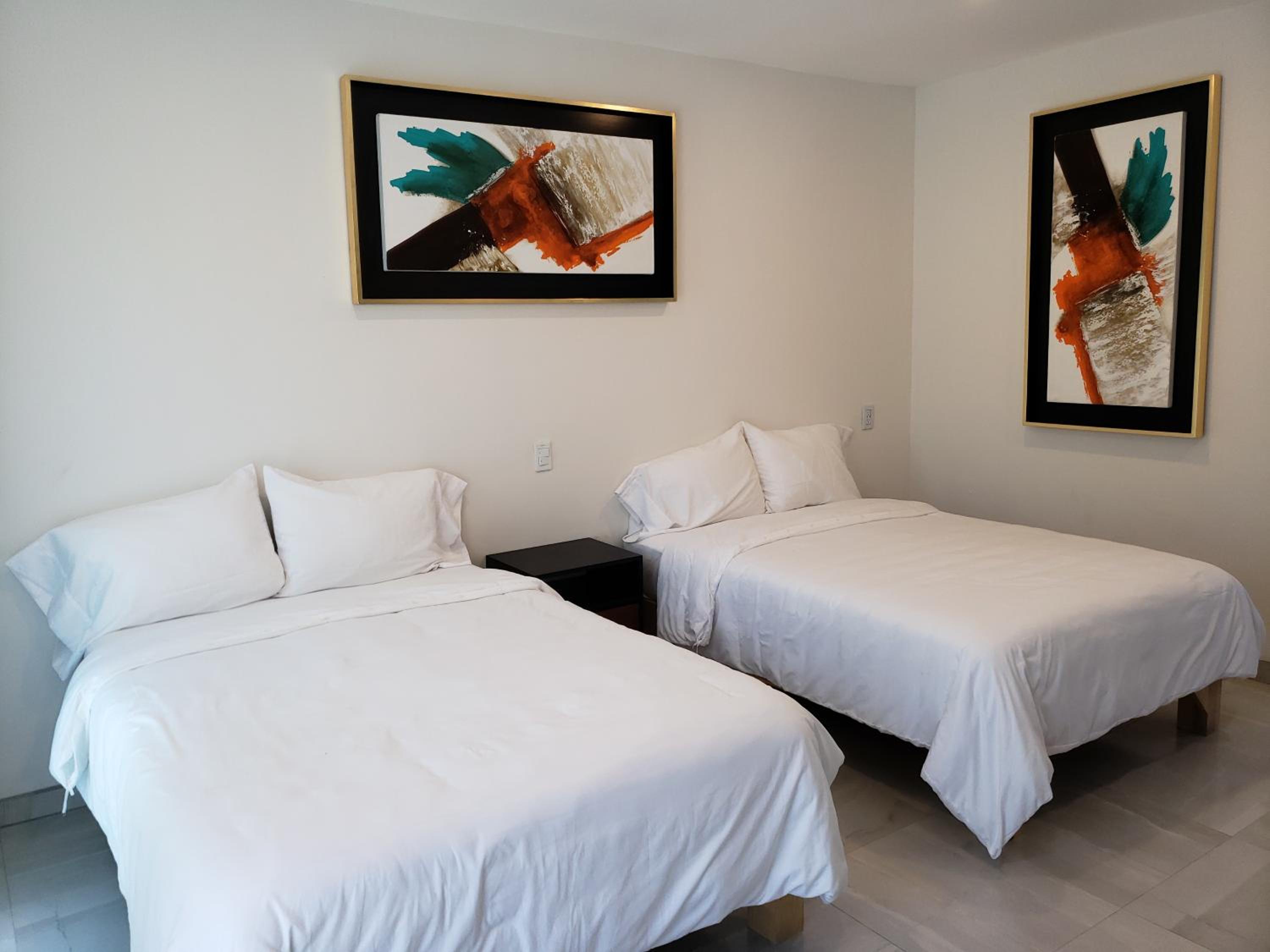 Deluxe Twin Room - Photo 10