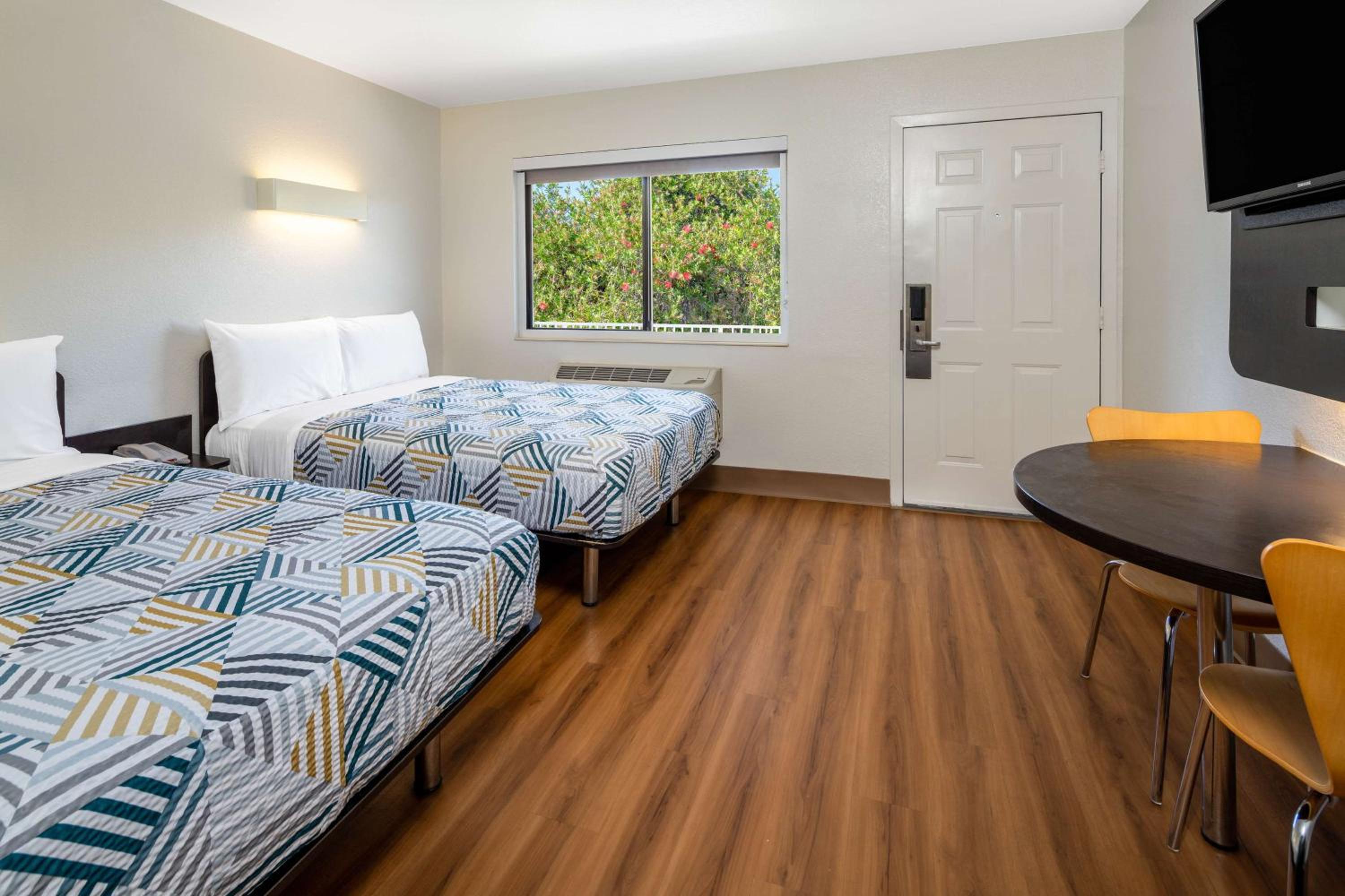 Deluxe Quadruple Room photo 3