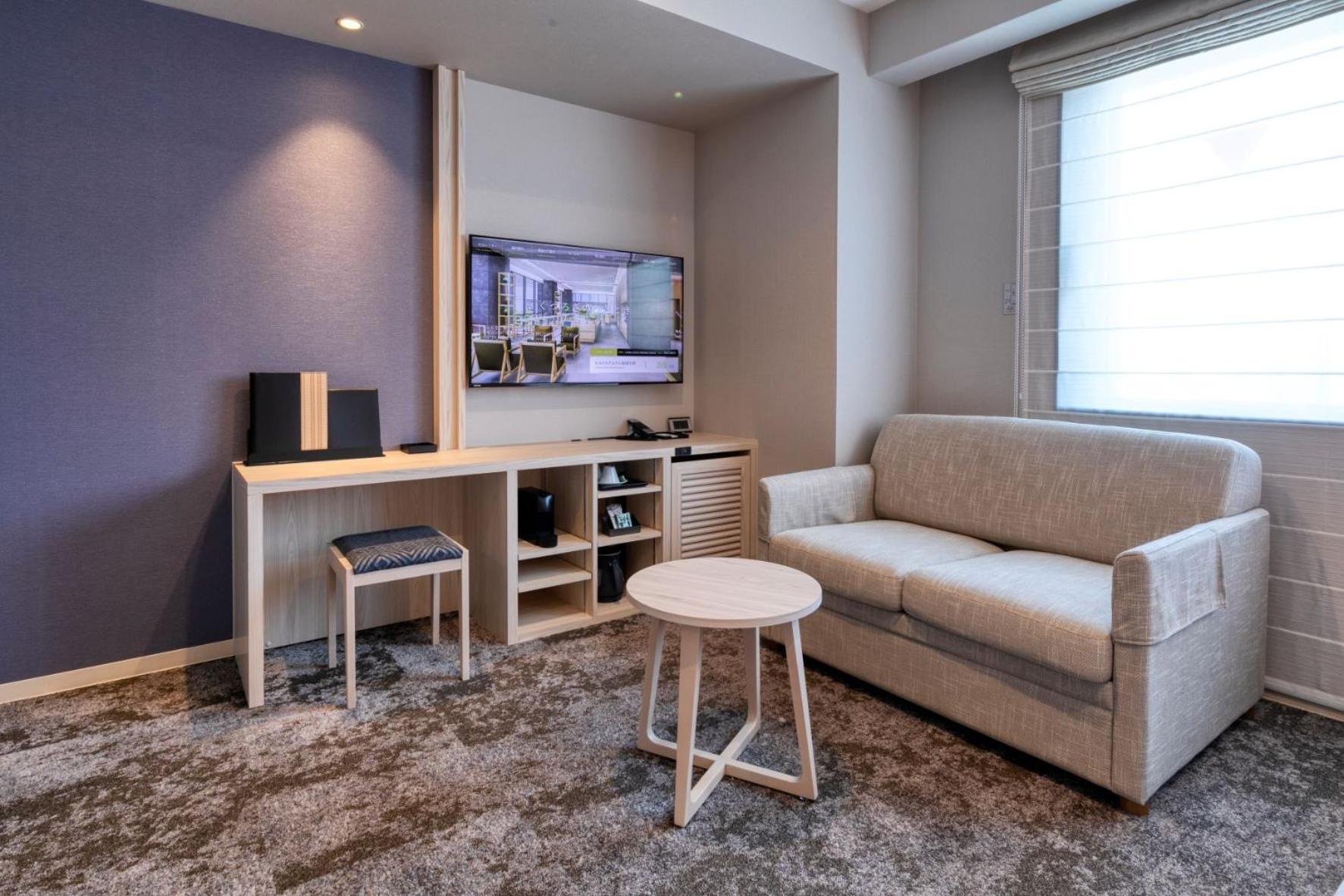 Premier Twin Room - Photo 4
