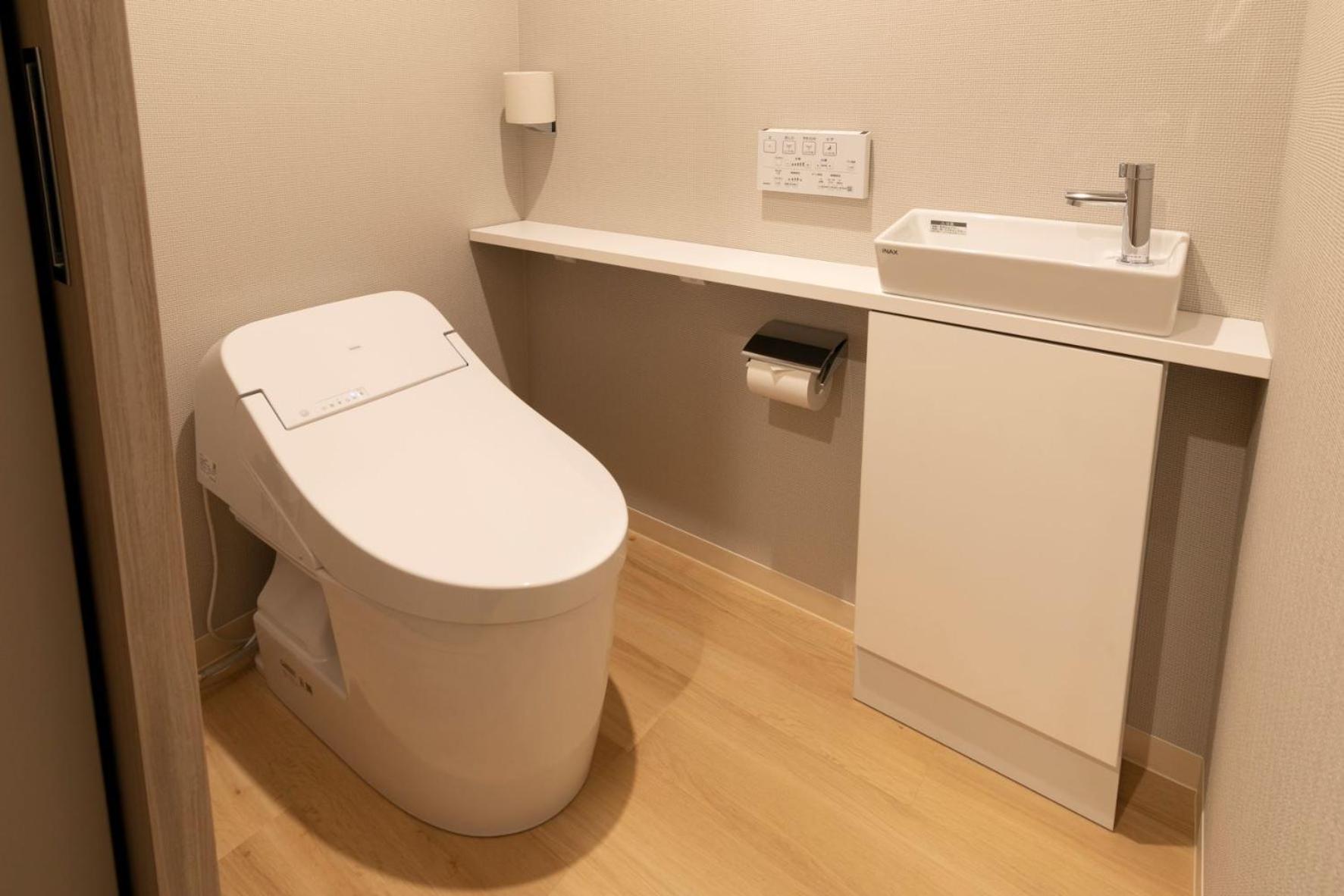 Premier Twin Room - Photo 2