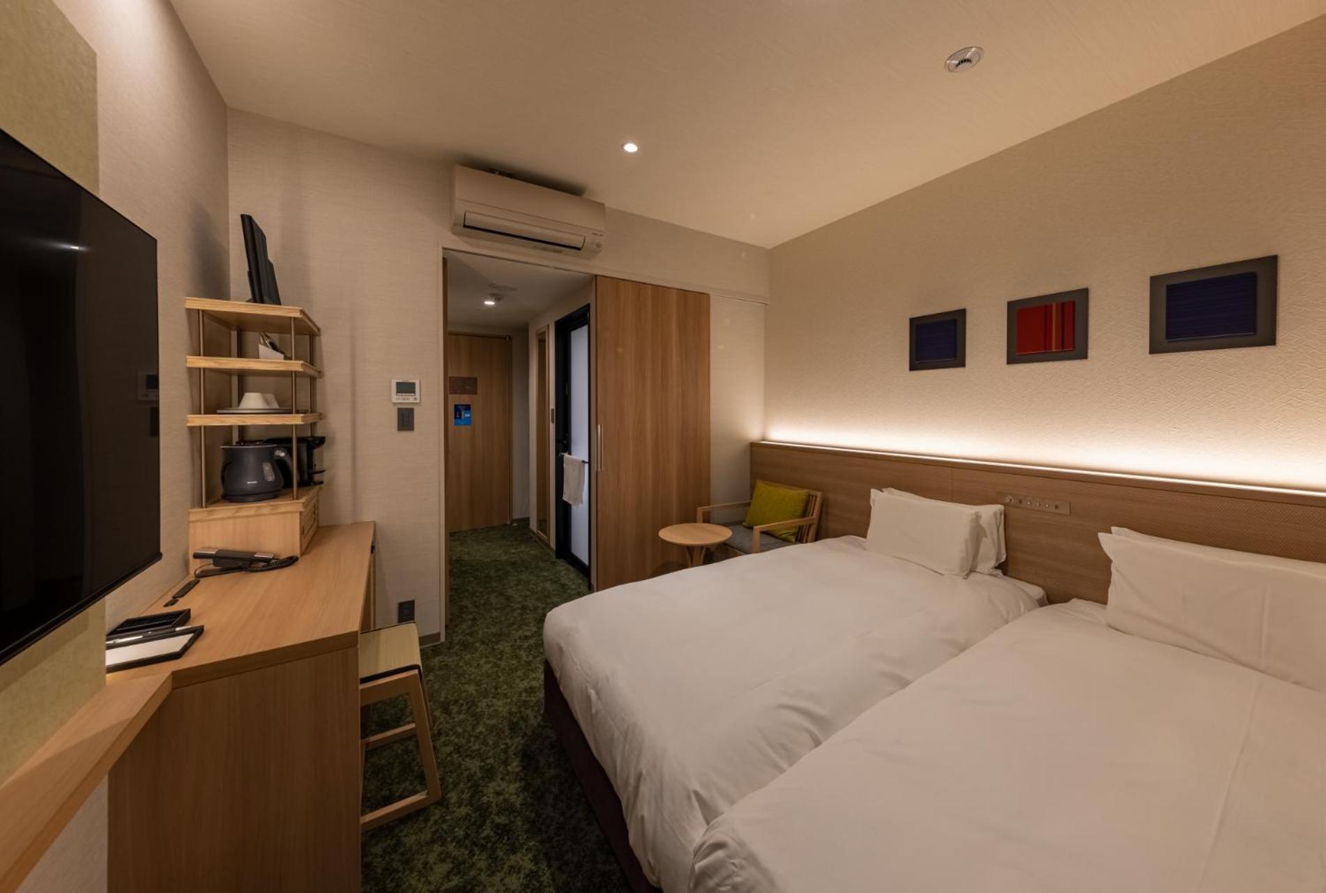 Twin Room B - Photo 4