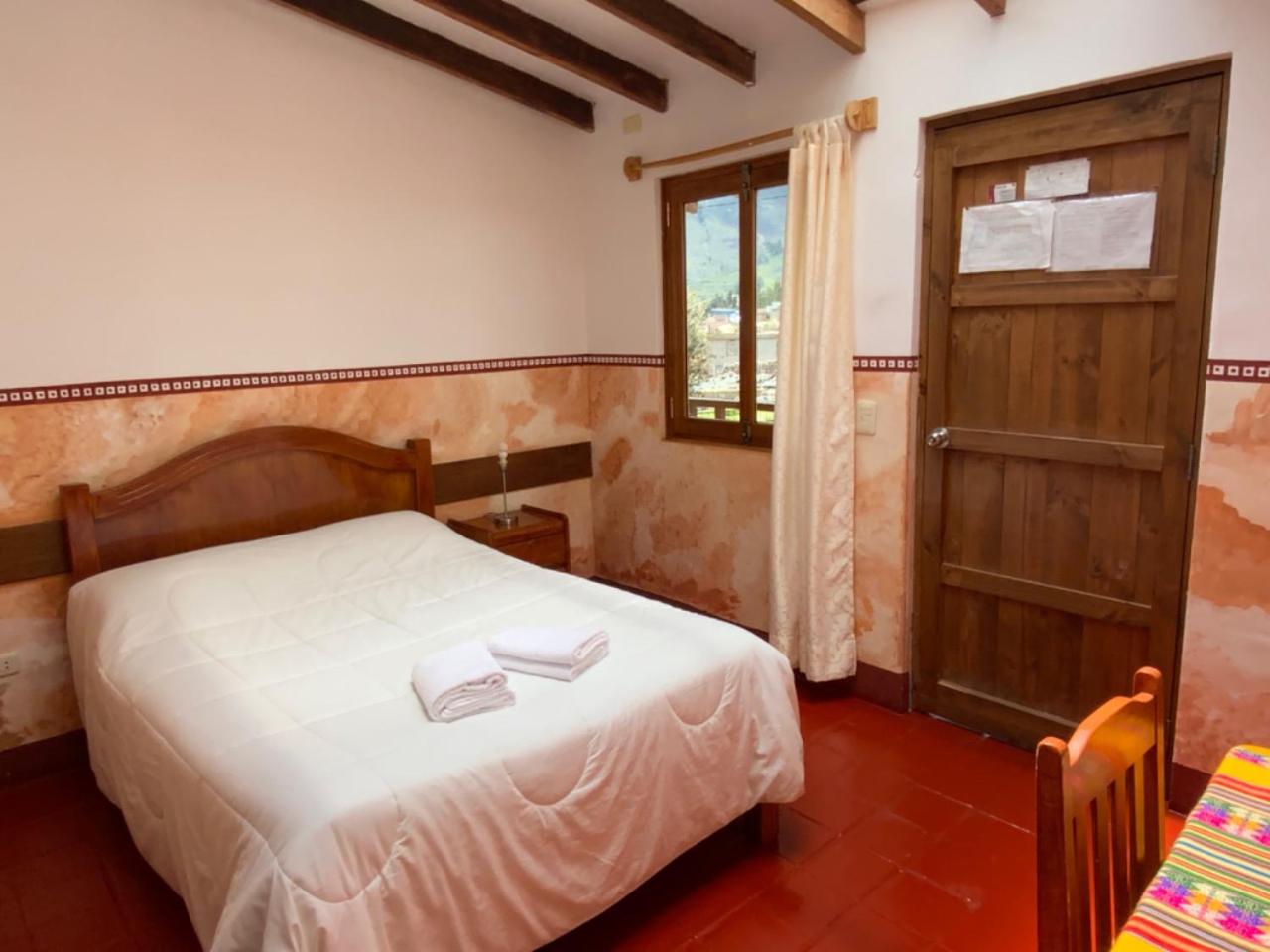 Budget Double Room photo 2