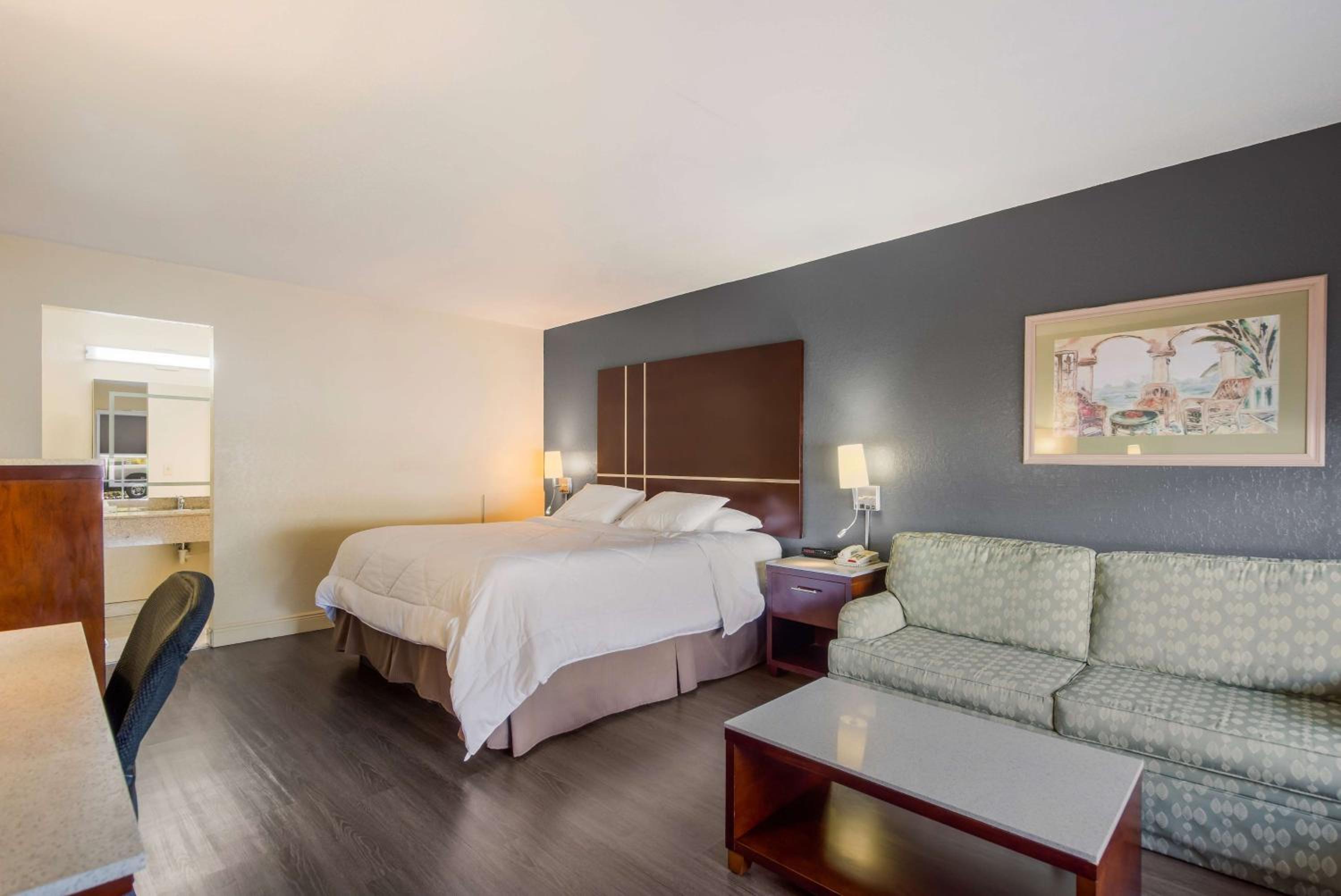 King Room - Photo 1
