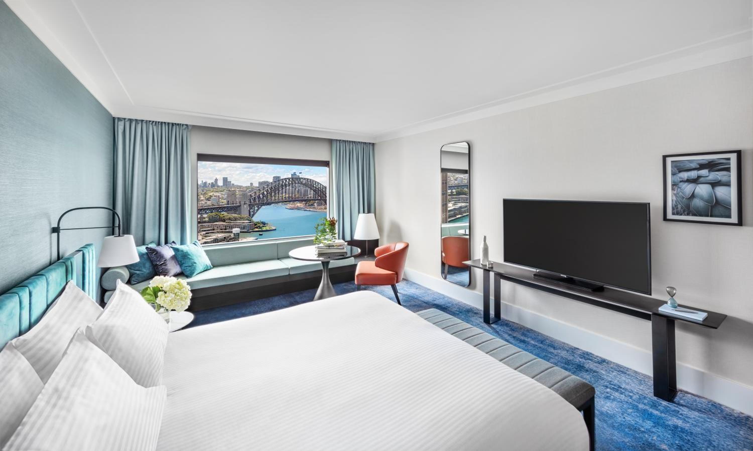 Classic King Room with Harbour Bridge View