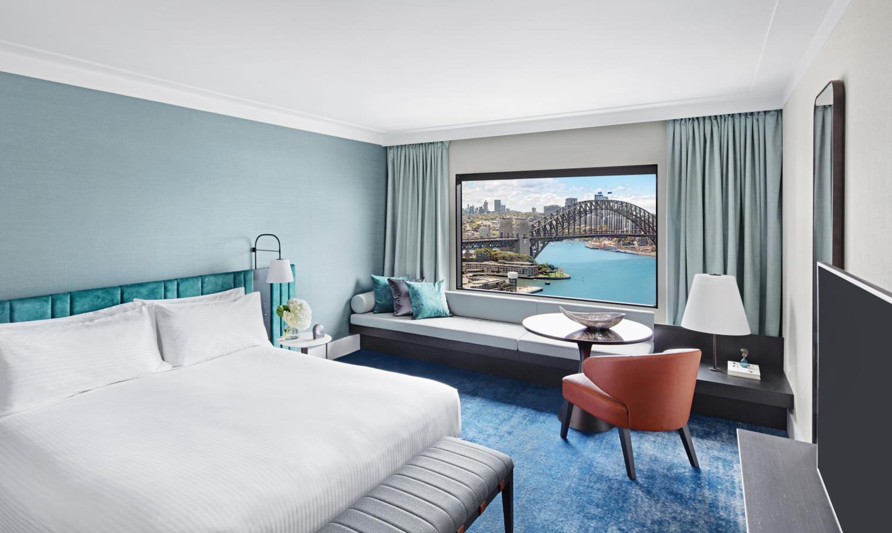 Classic King Room with Harbour Bridge View