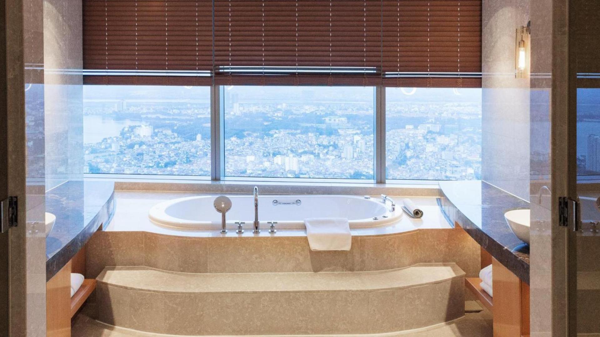 Premier Suite photo 3