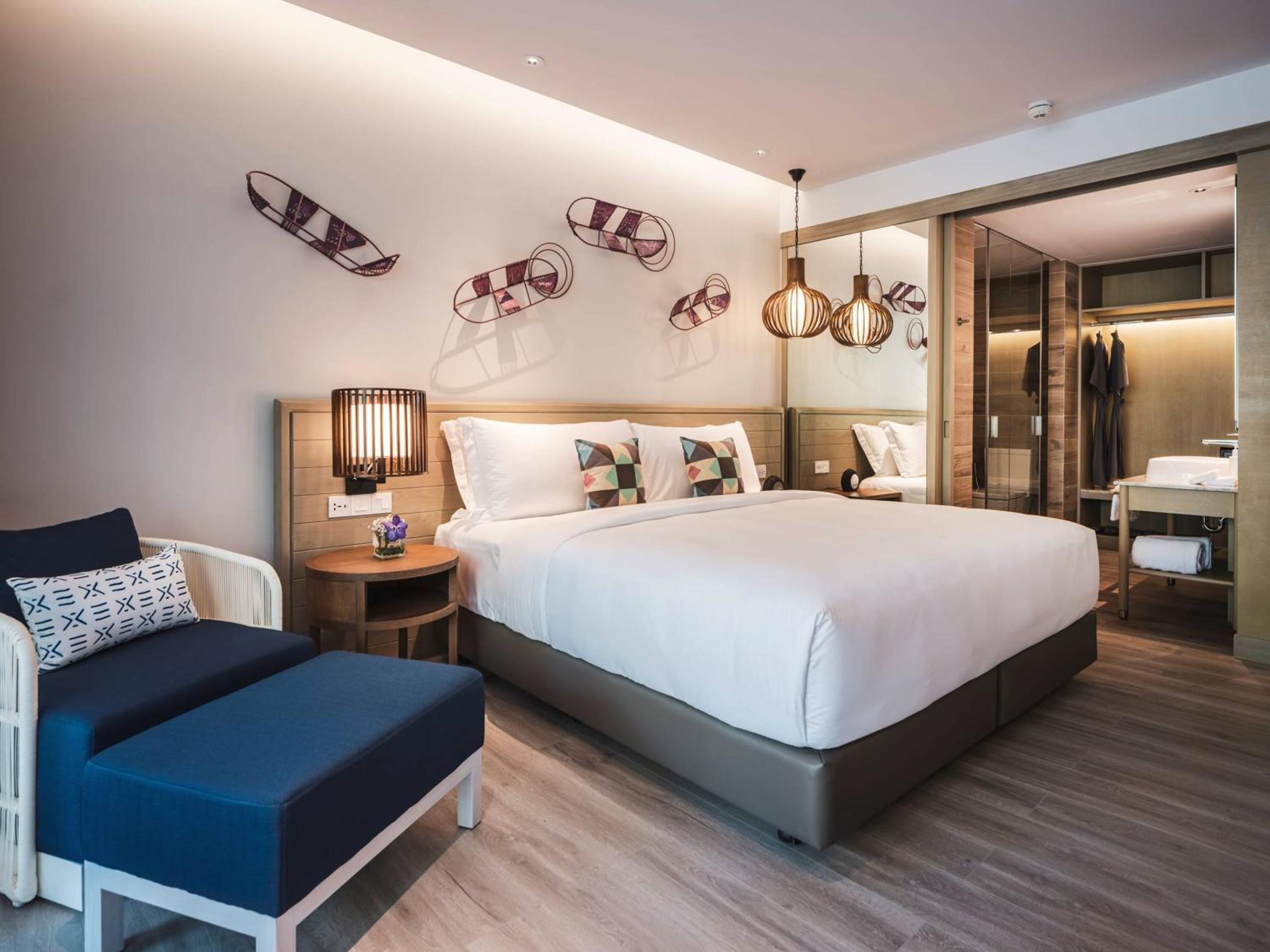 Deluxe Room - Photo 6
