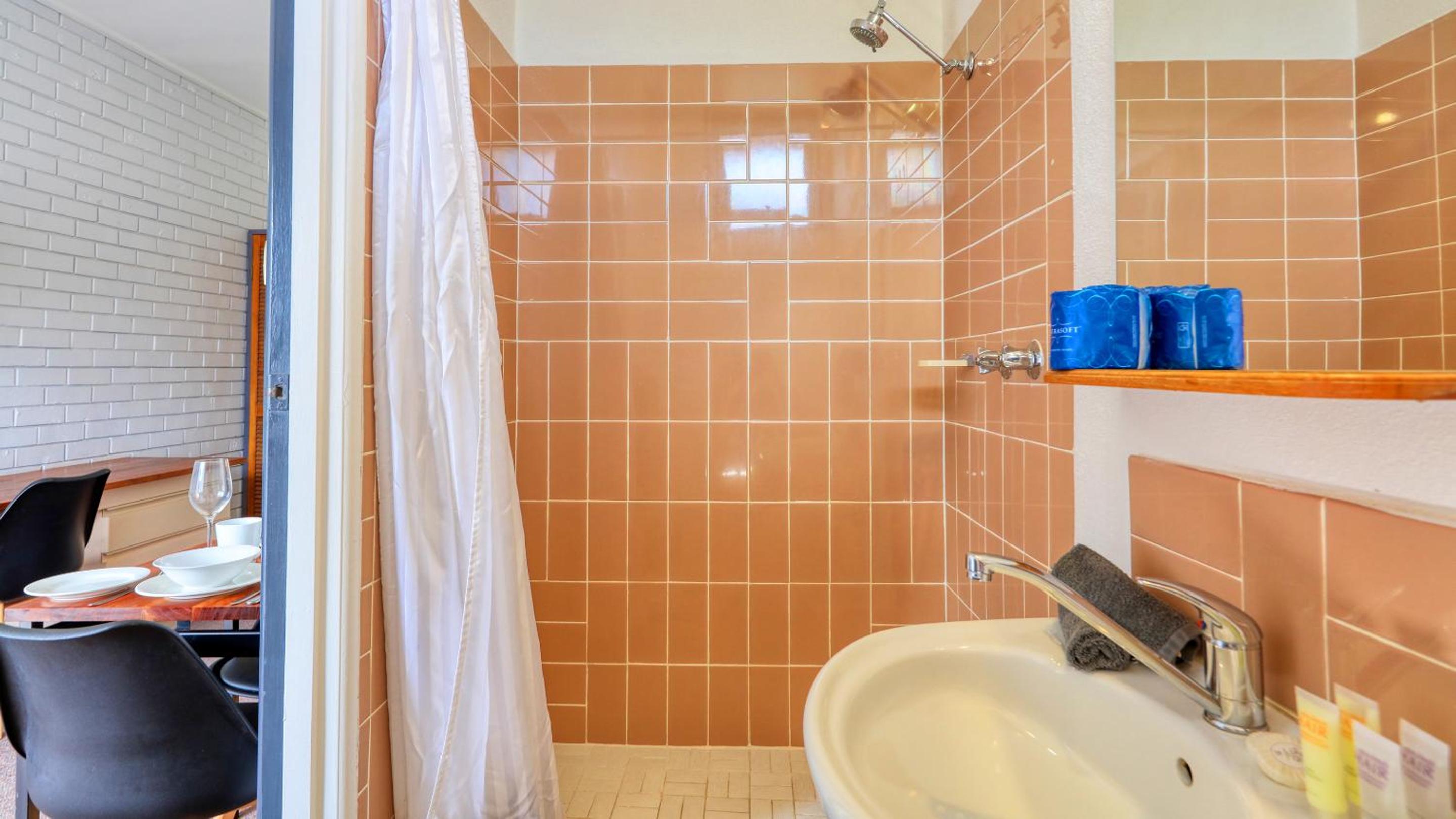 Business Single Room photo 3