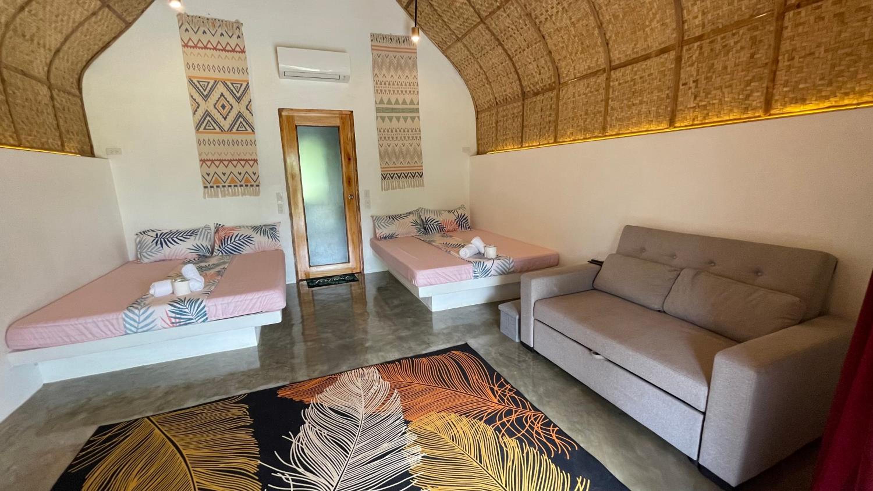Deluxe Double Room photo 2