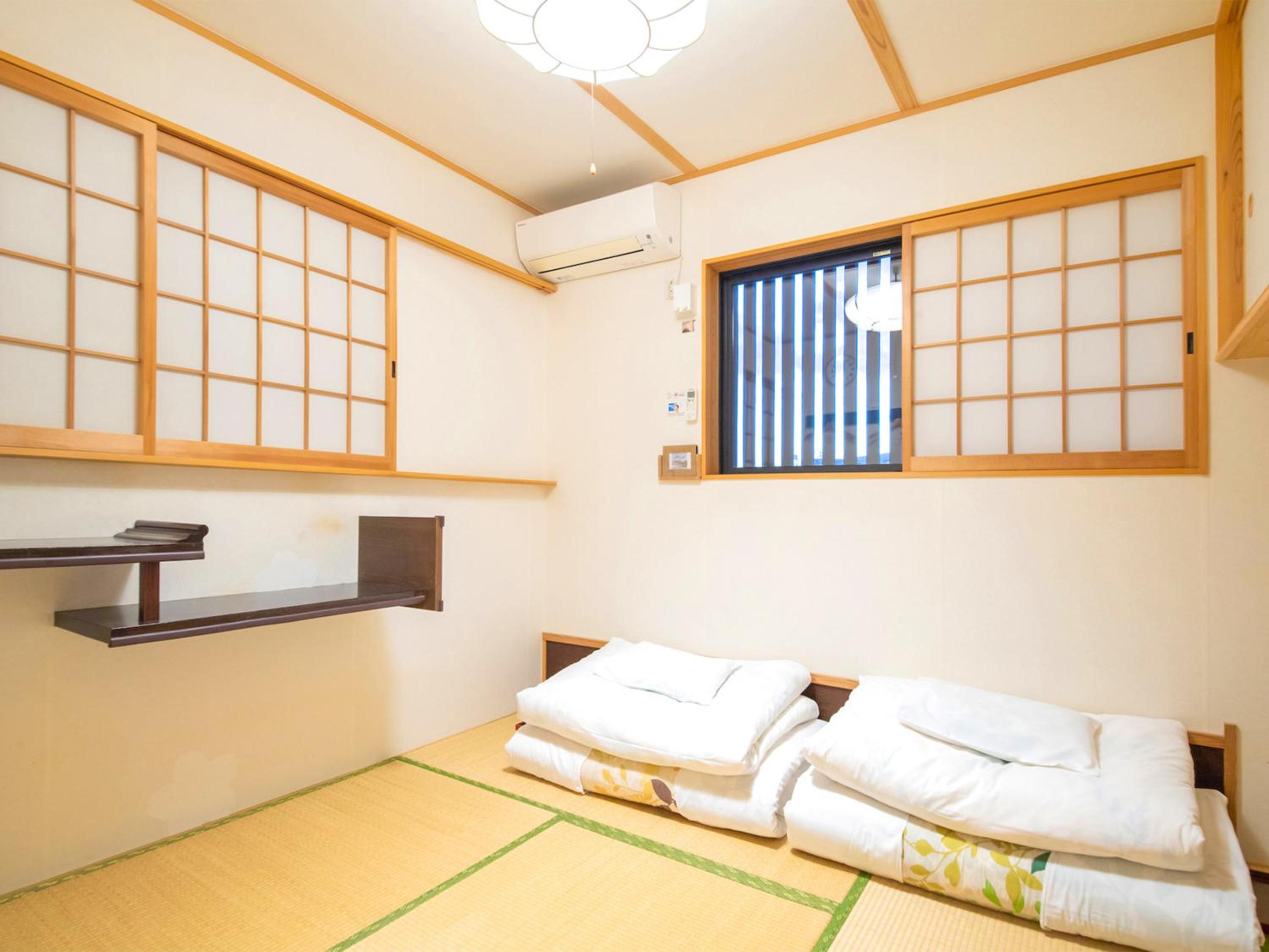 Twin Room with Shared Bathroom