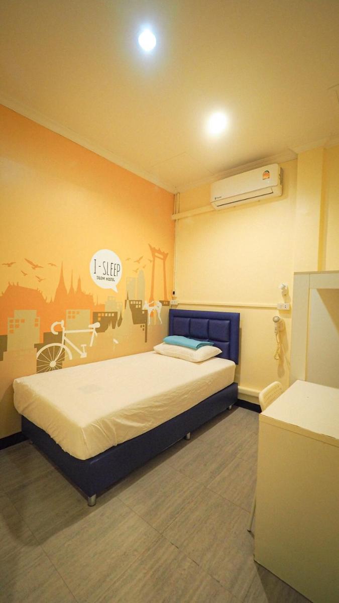 Standard Single Room with Shared Bathroom photo 2