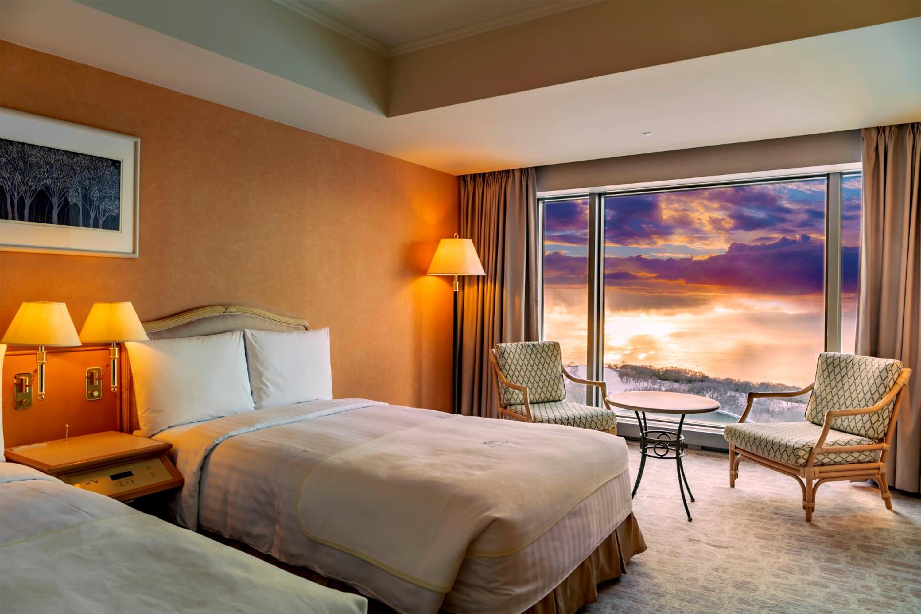 Superior Twin Room With Sea View -Non-Smoking - Photo 1