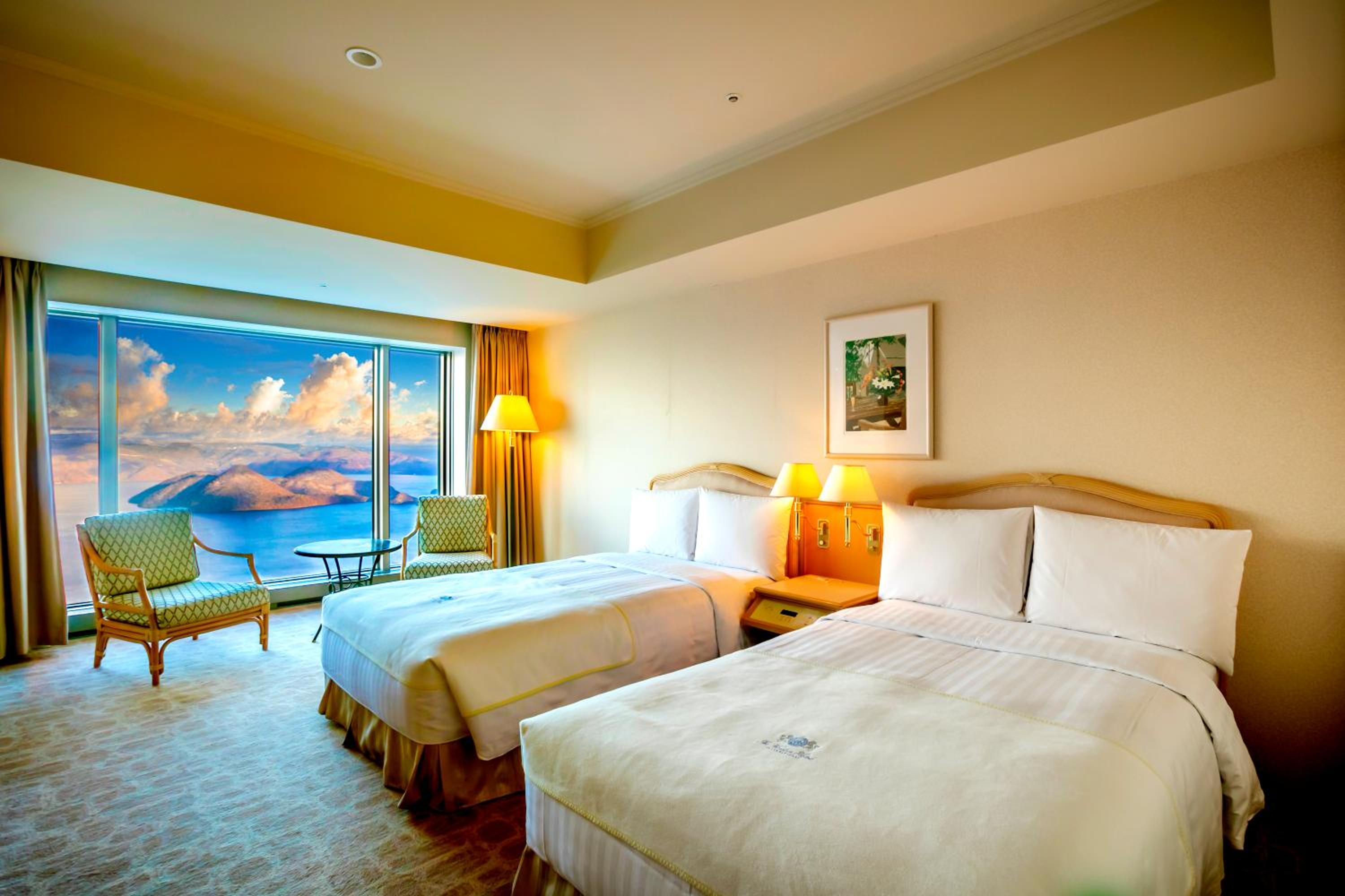 Superior Twin Room With Lake View -Non-Smoking - Photo 1