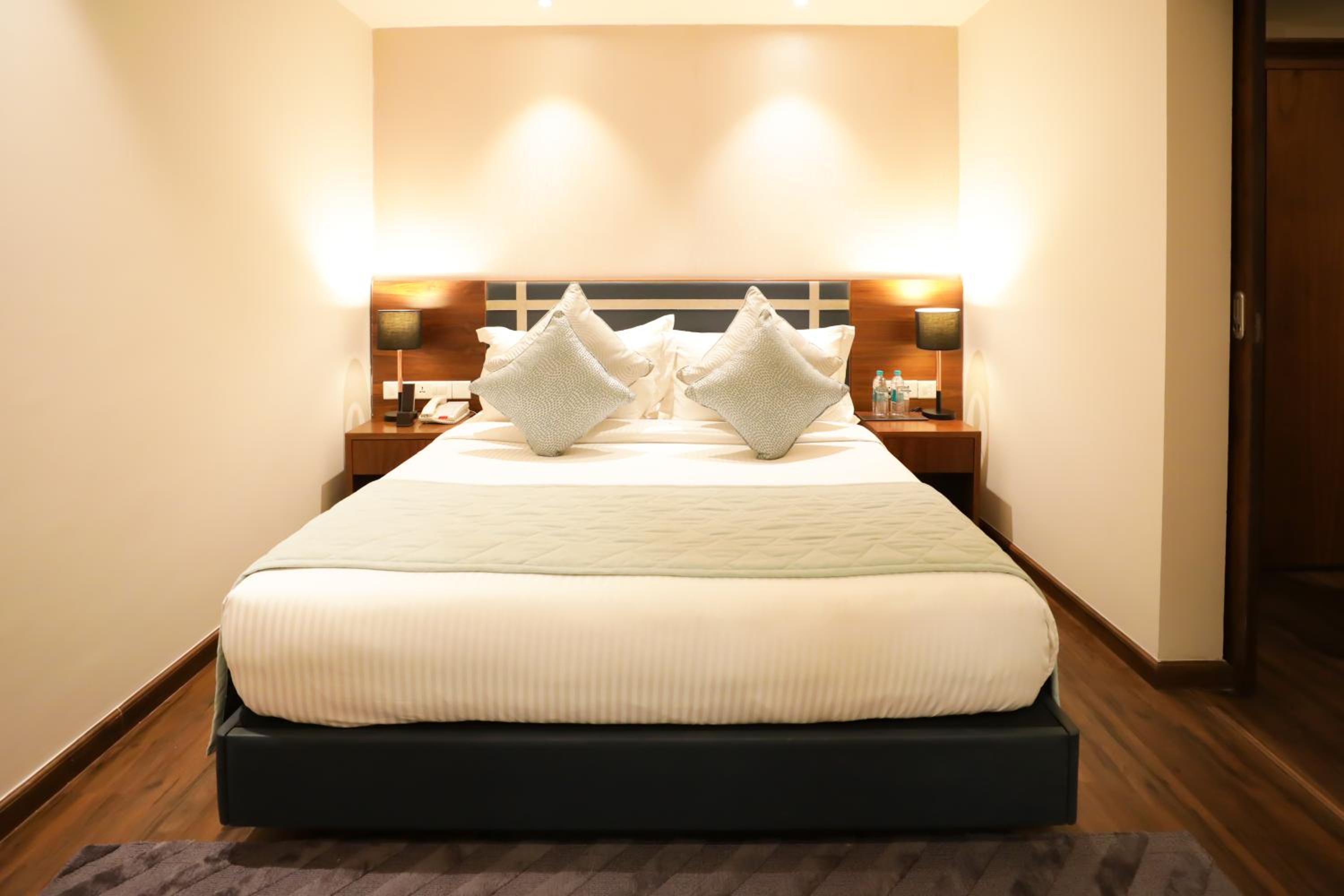 Suite with Terrace - Photo 4