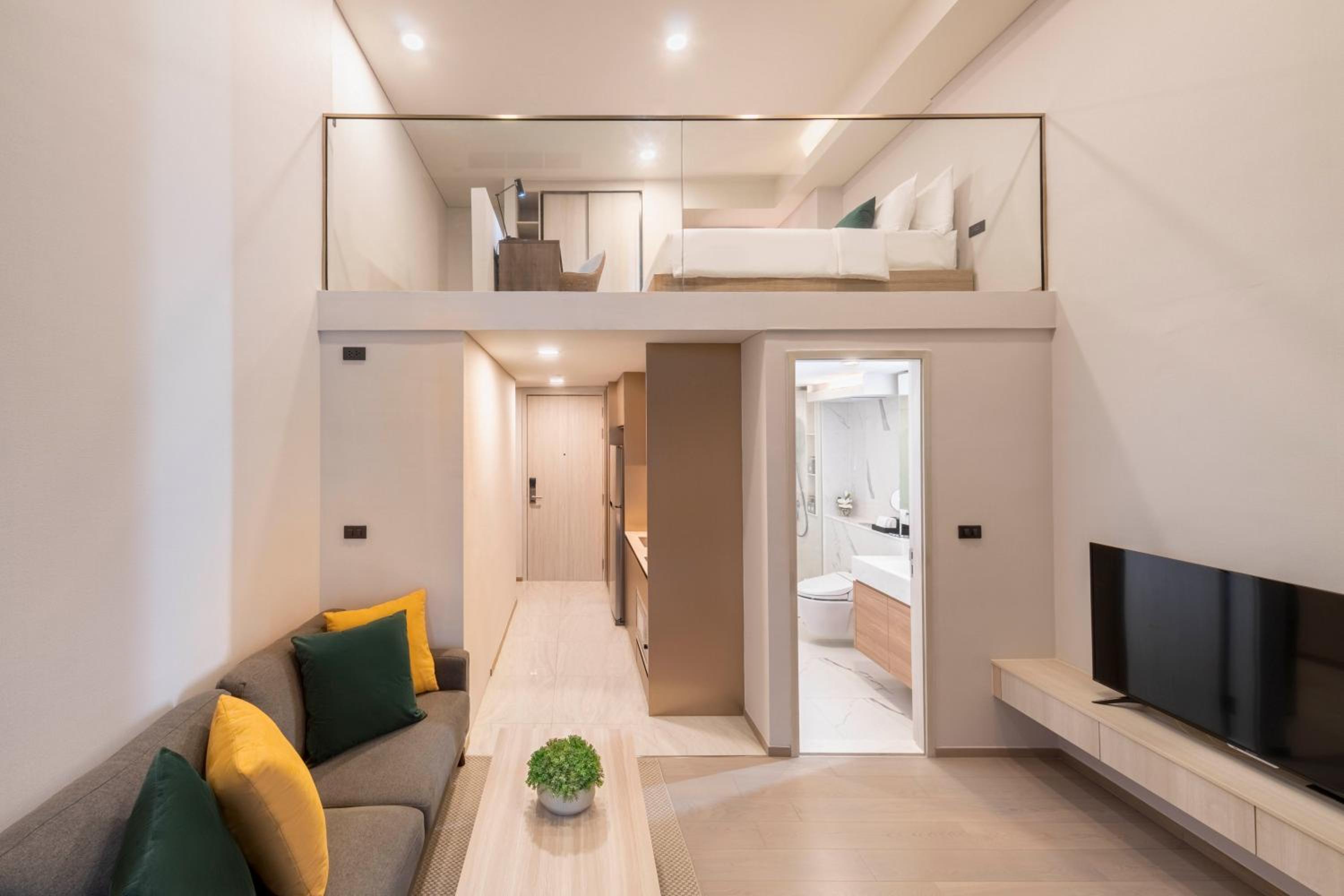 One-Bedroom Duplex King Suite photo 1