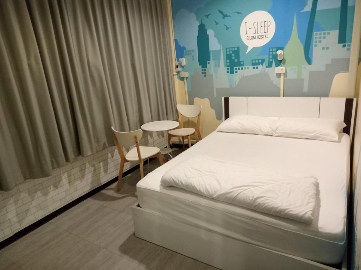 Double Room with Shared Bathroom photo 3