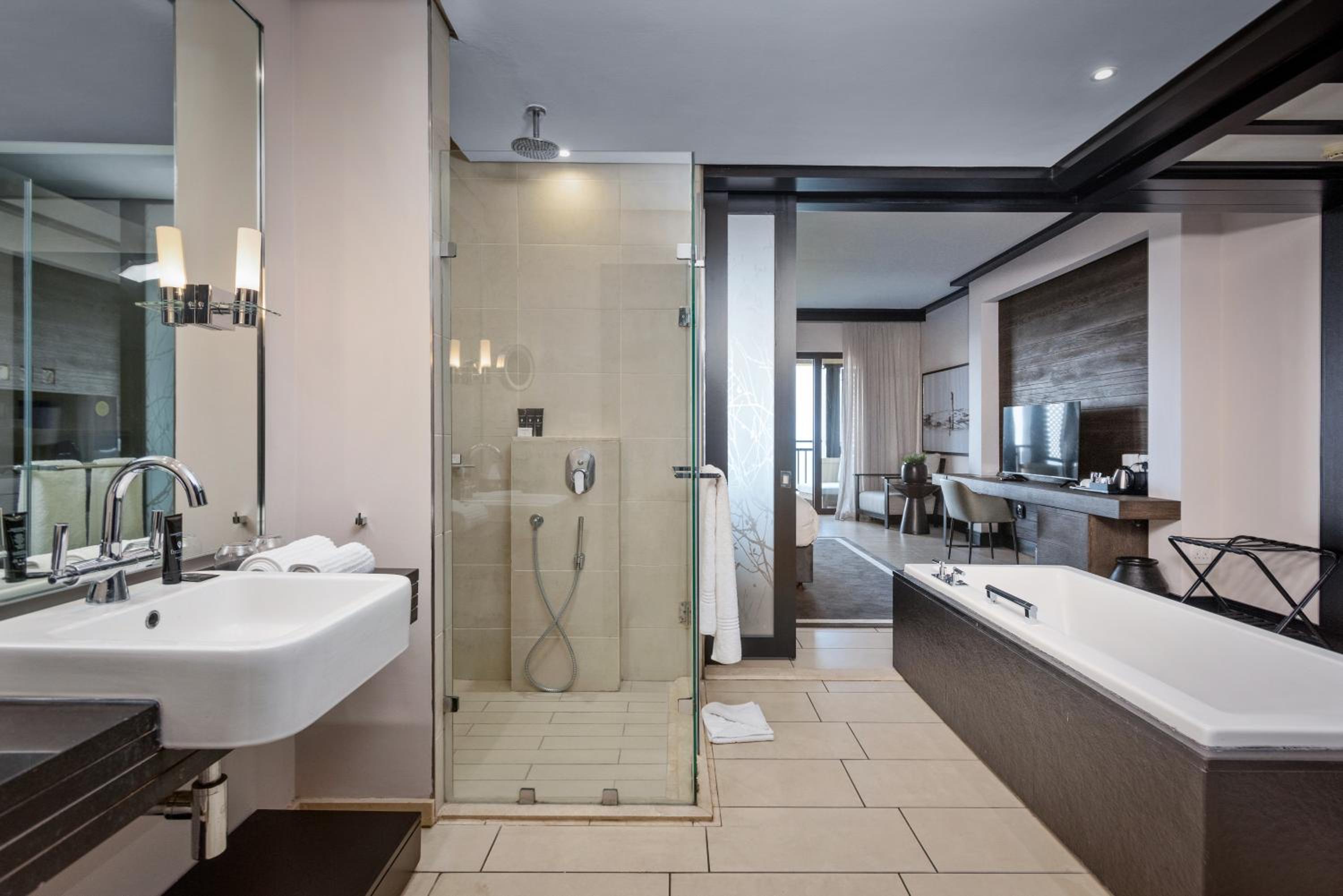 Luxury Room - Photo 2