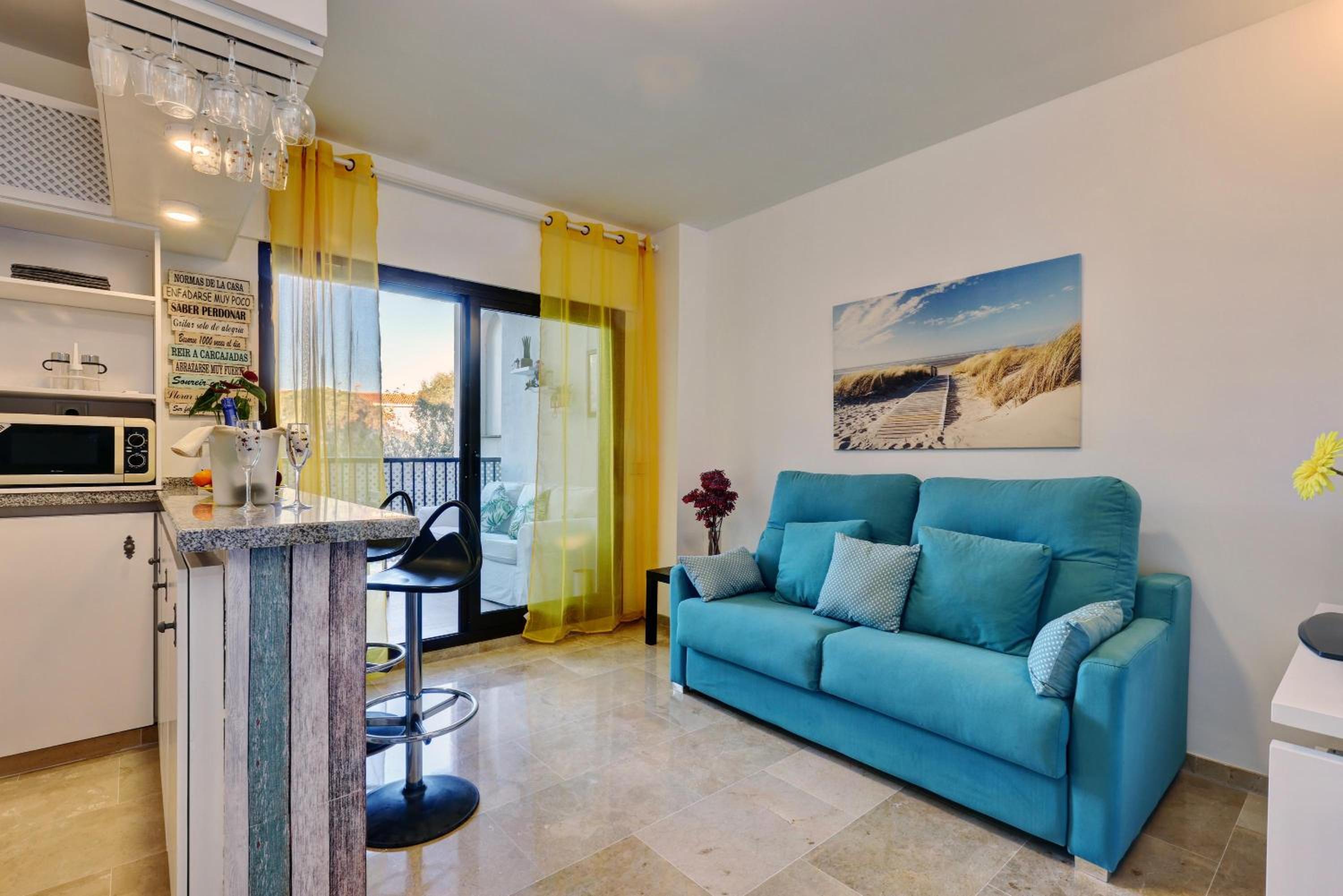 Superior One-Bedroom Apartment
