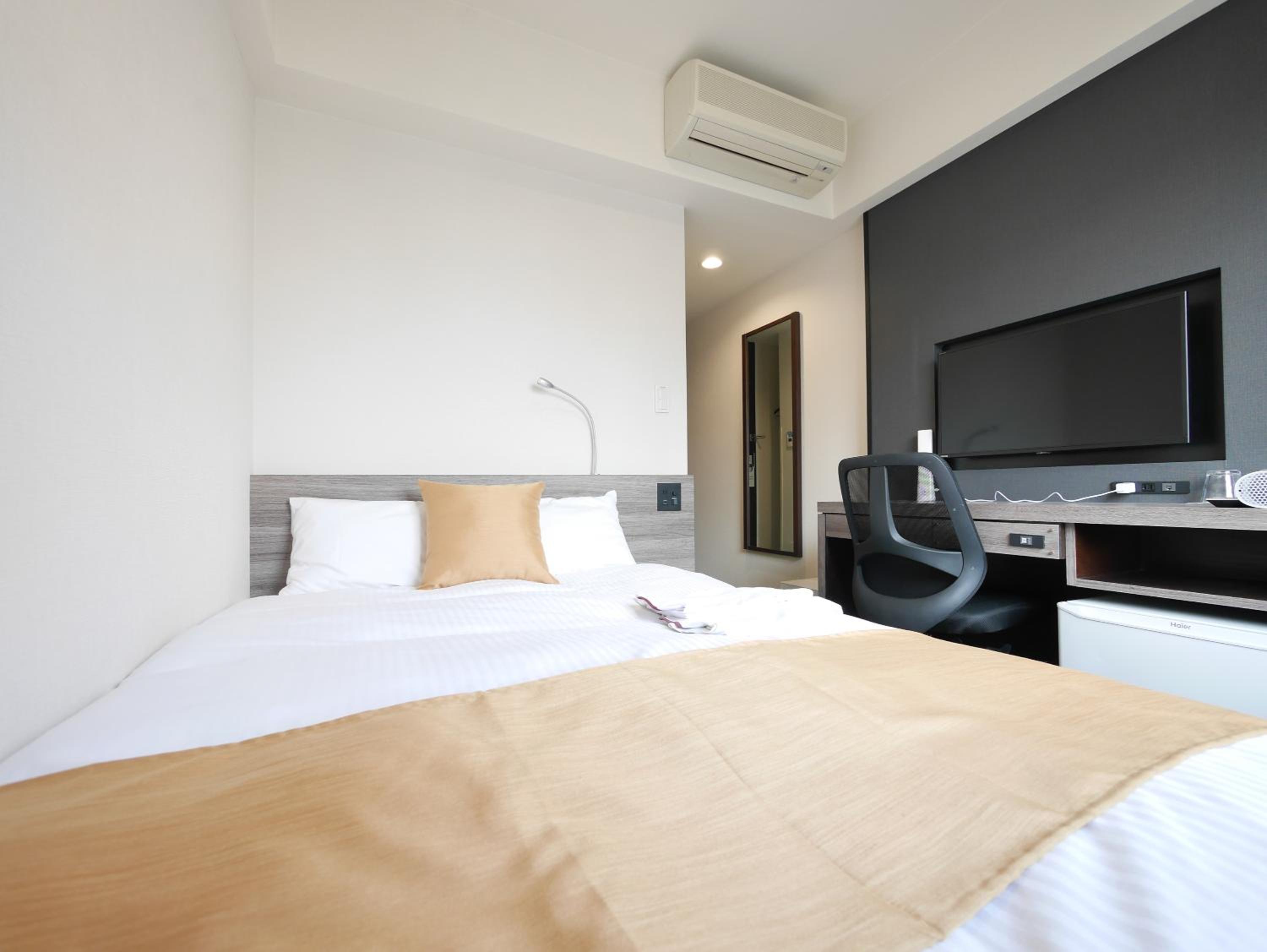 Standard Double Room - No Daily Cleaning, Online Pre-registration required photo 1